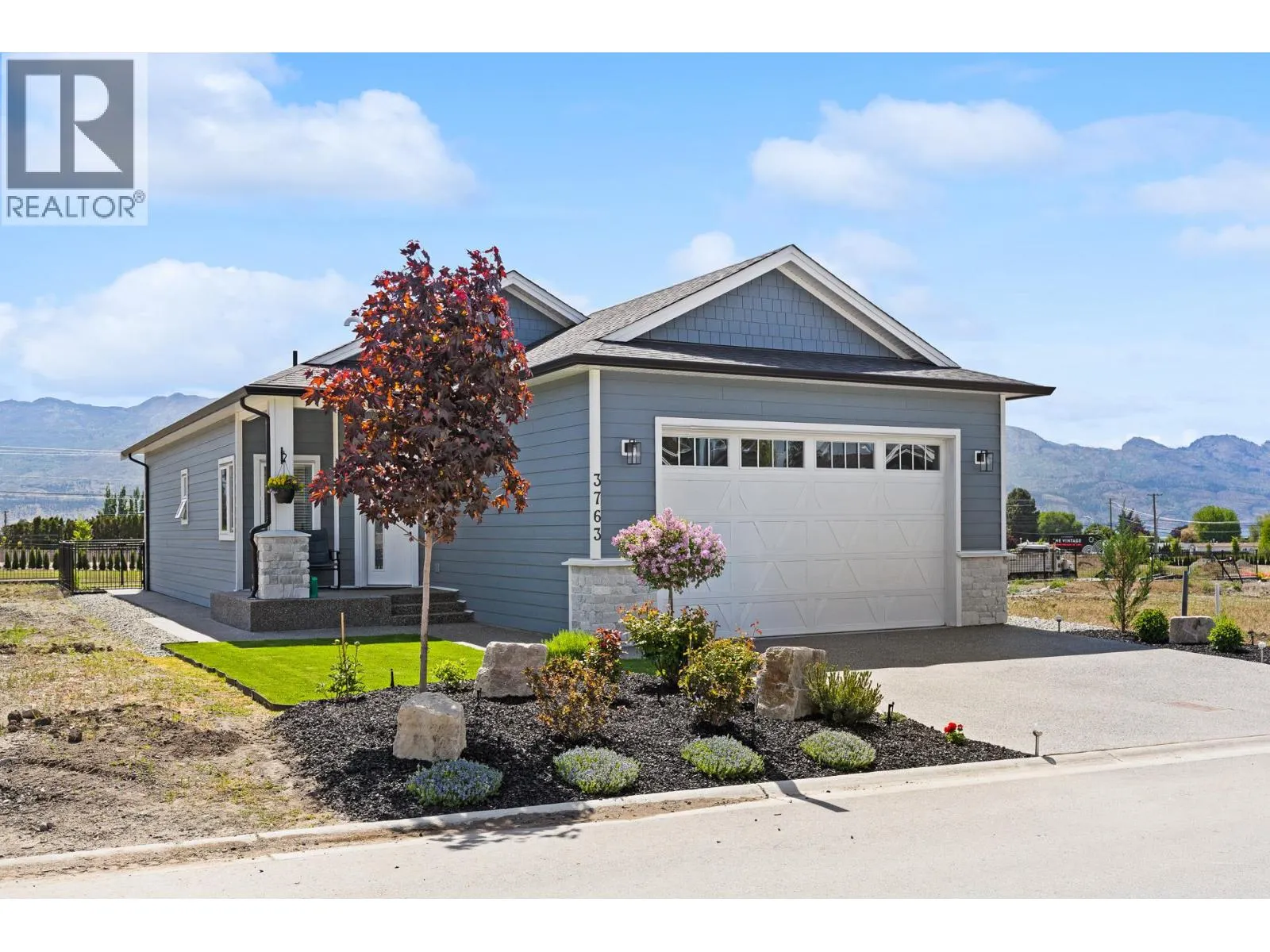 3763 St. James Drive