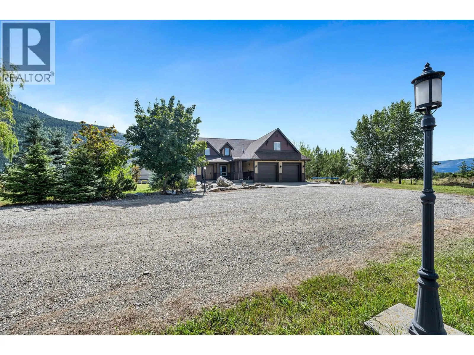 211 Pleasant Valley Cross Road