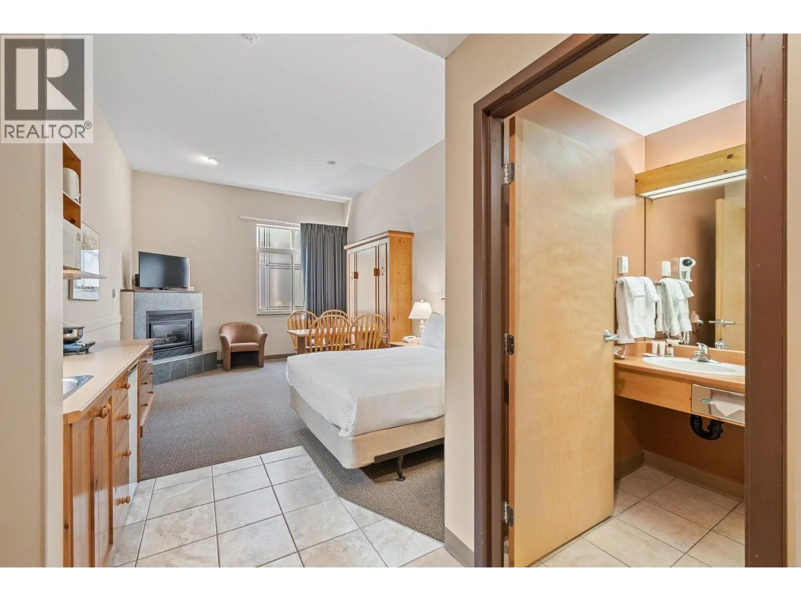 5340 Big White Road Unit# 129