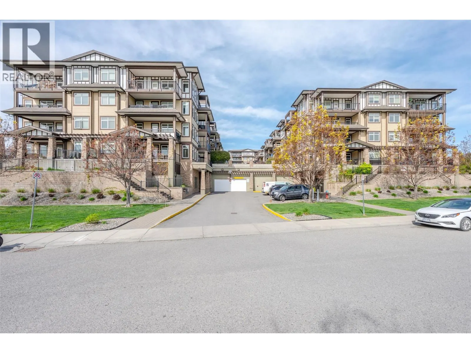 3842 Old Okanagan Highway Unit# 4209