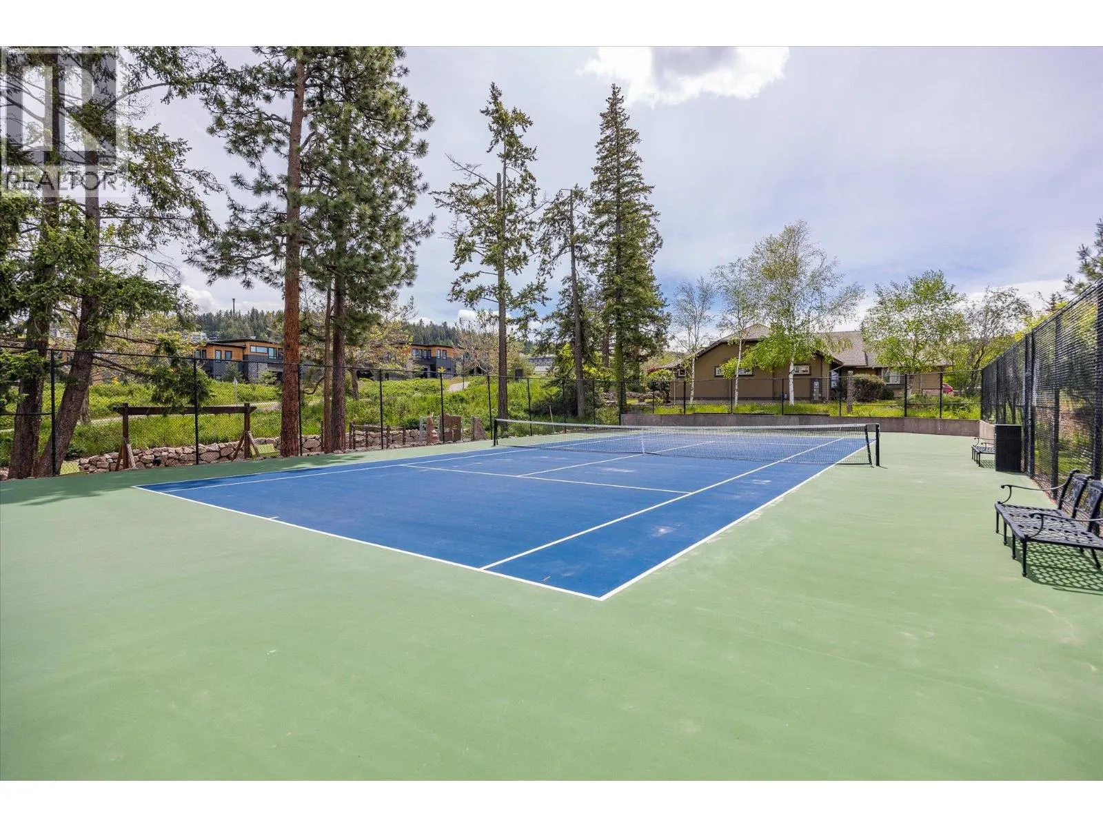 185 Diamond Way