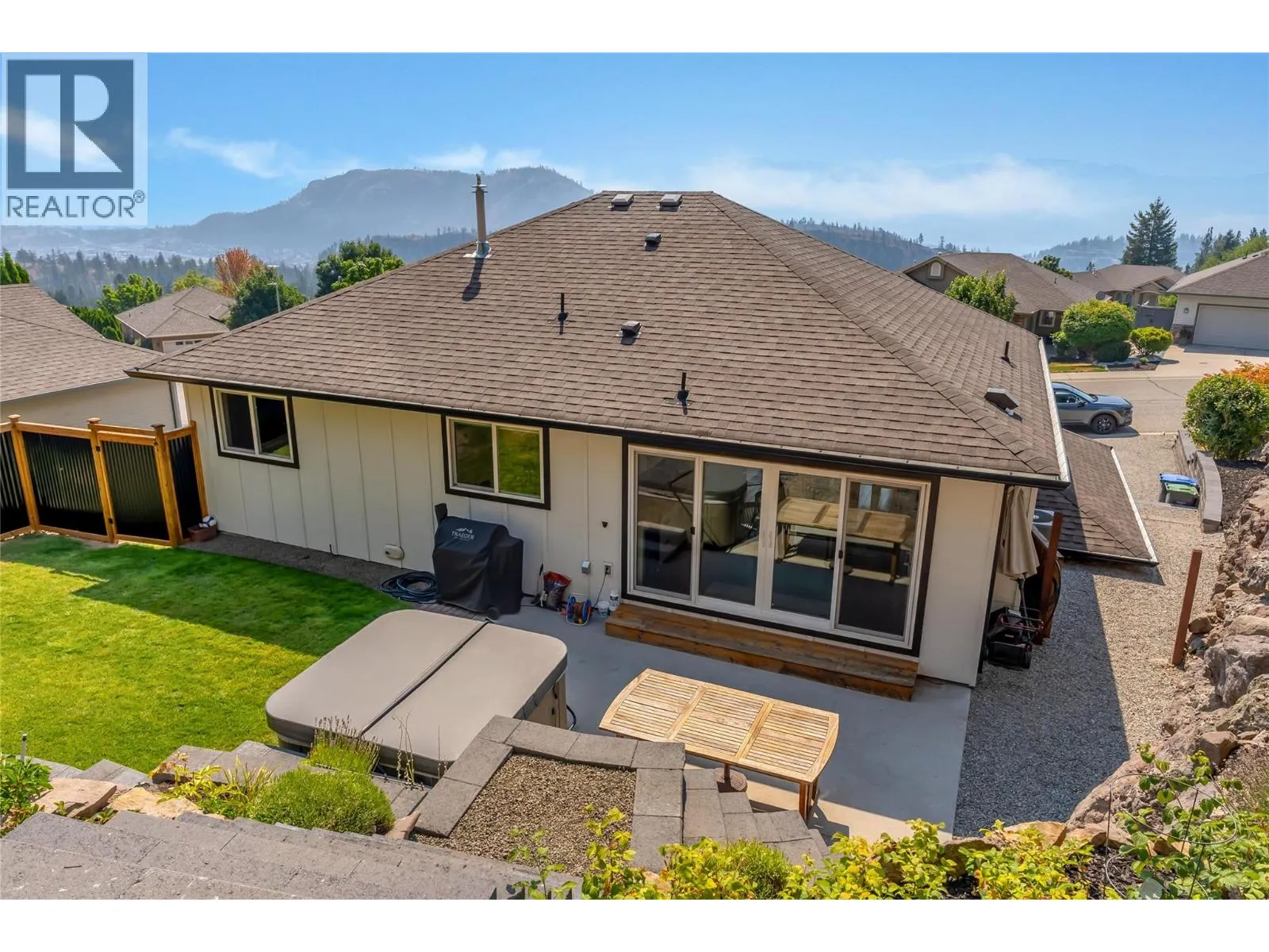 2310 Shannon Heights Place