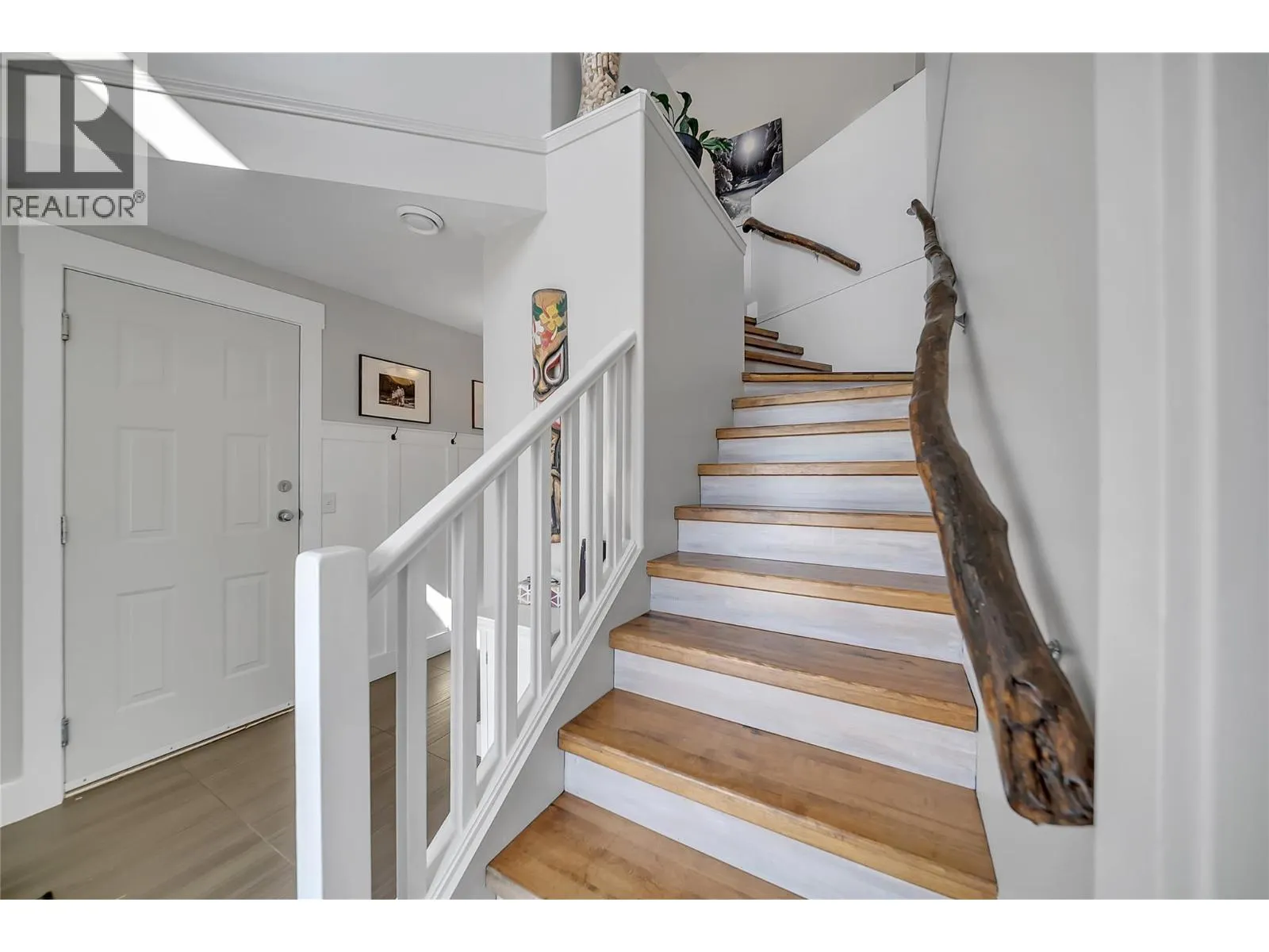 2310 Shannon Heights Place