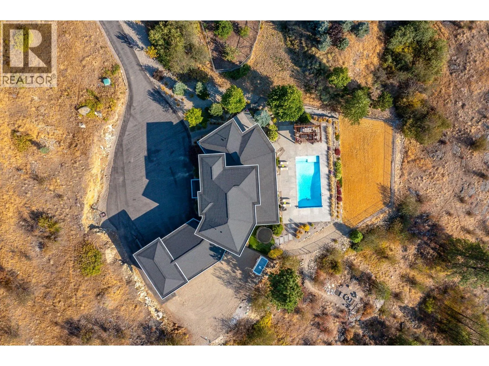 195 Ravine Drive