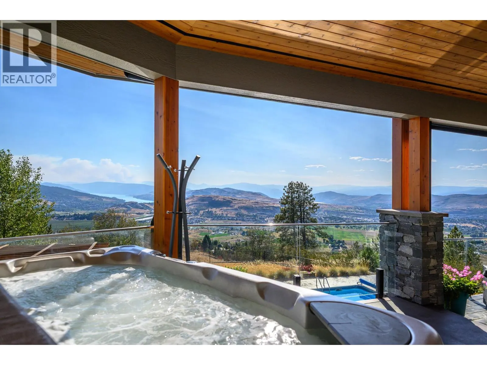 195 Ravine Drive