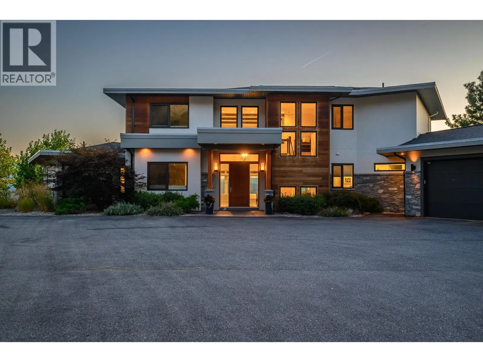 195 Ravine Drive