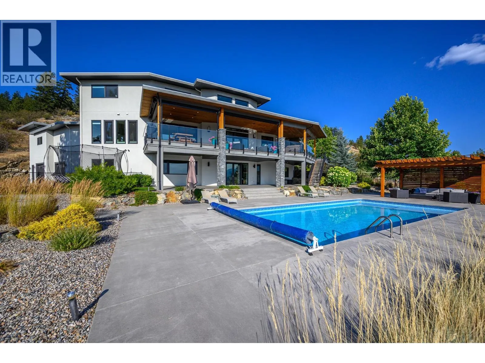 195 Ravine Drive