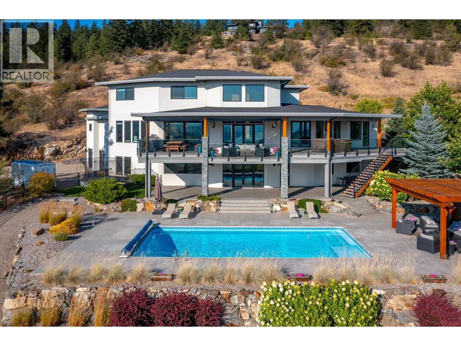 195 Ravine Drive