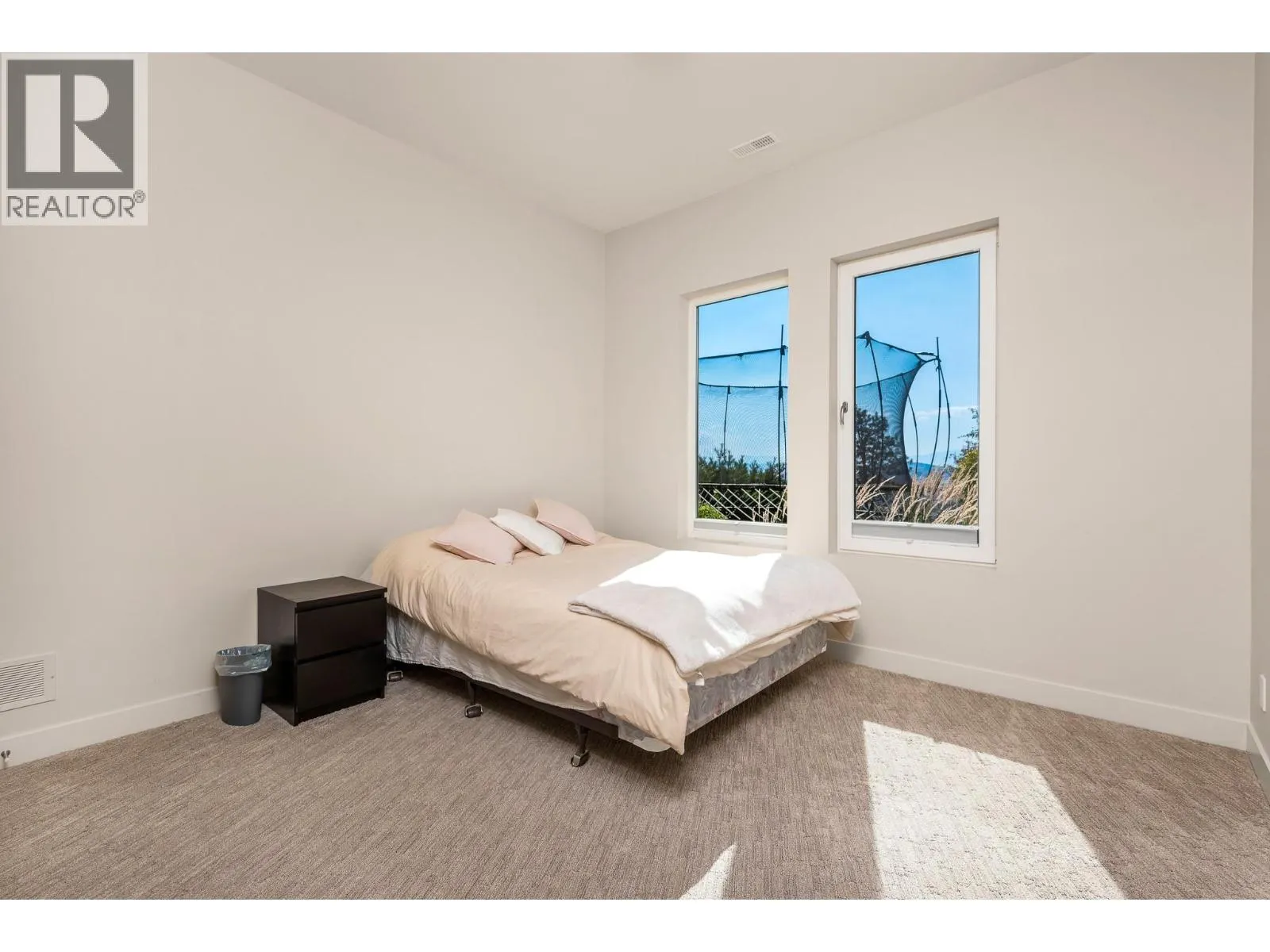 195 Ravine Drive