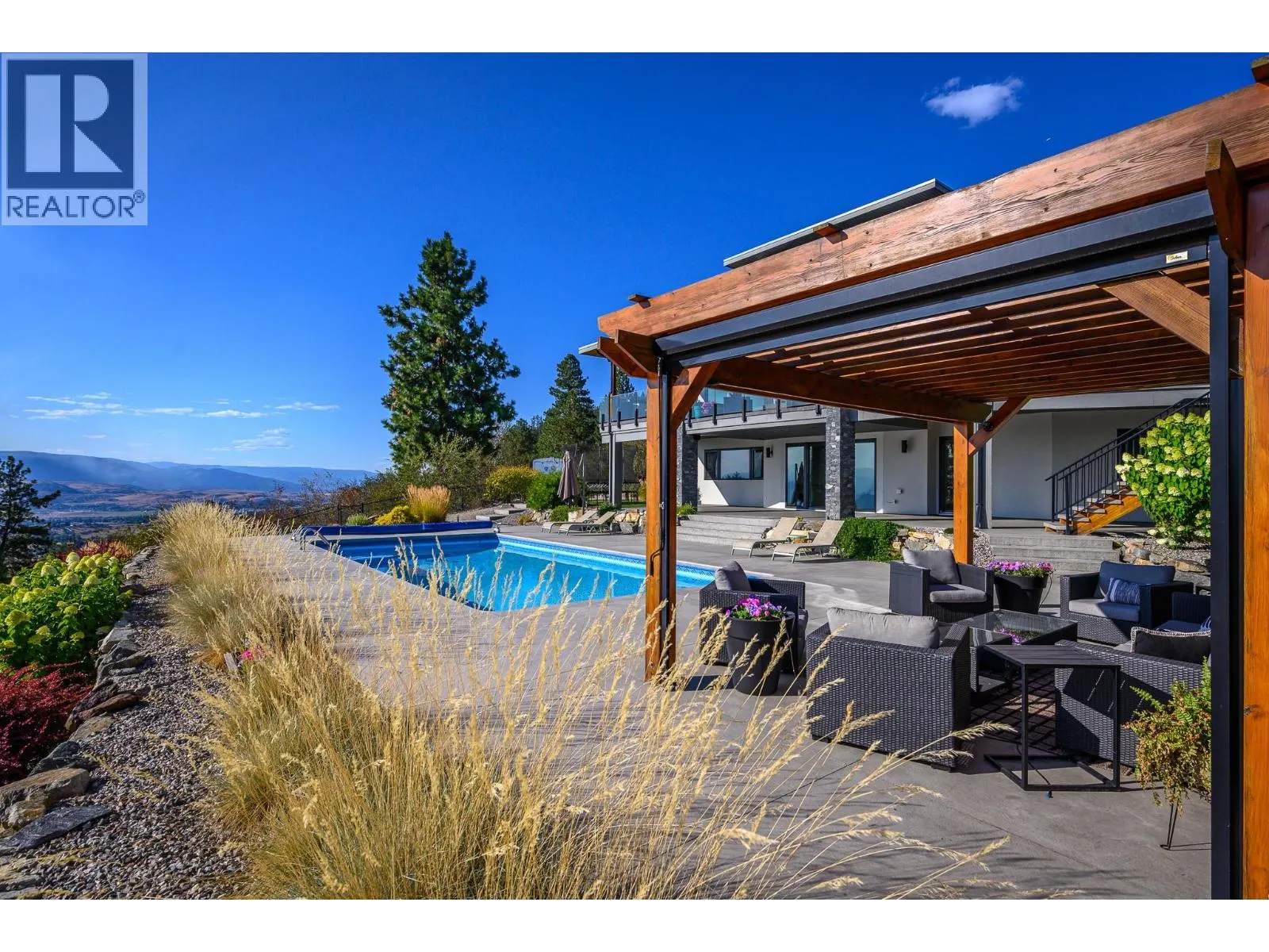 195 Ravine Drive