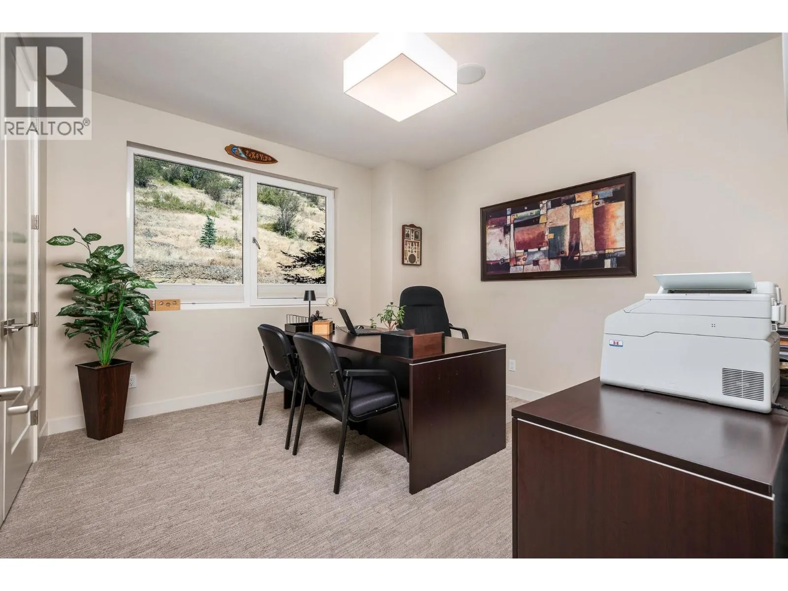 195 Ravine Drive