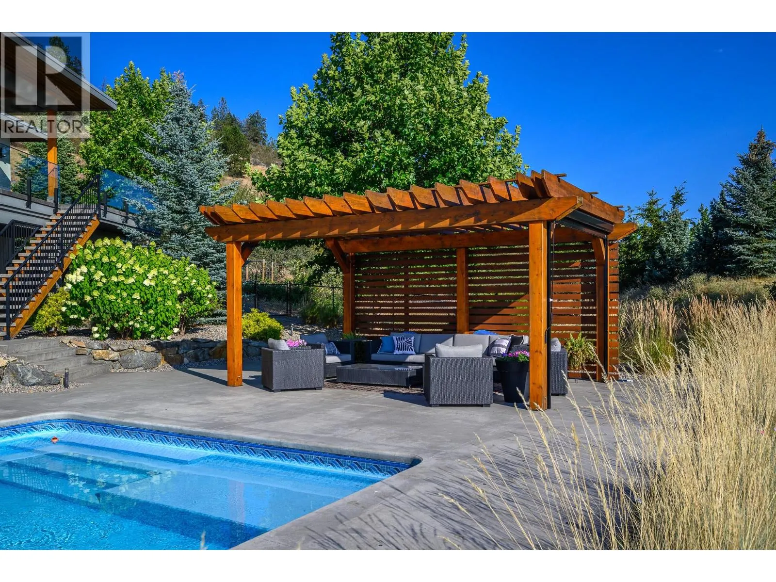 195 Ravine Drive