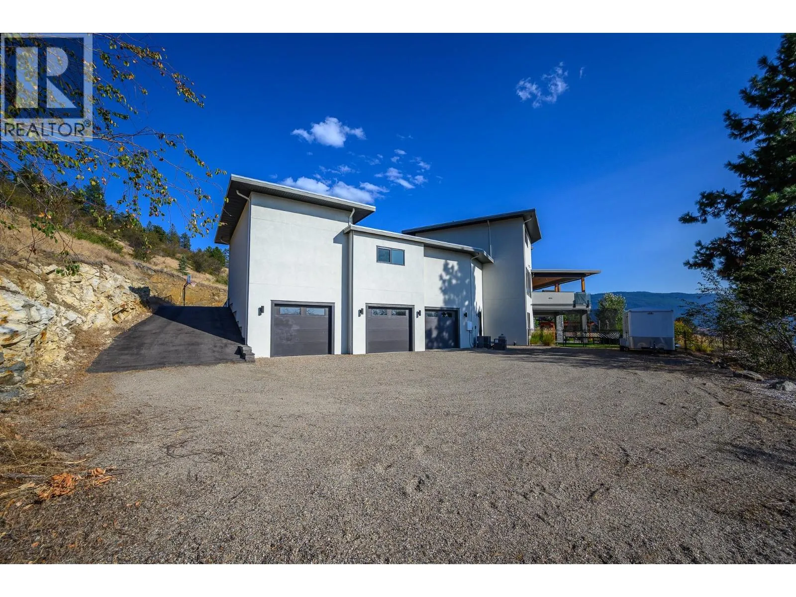 195 Ravine Drive