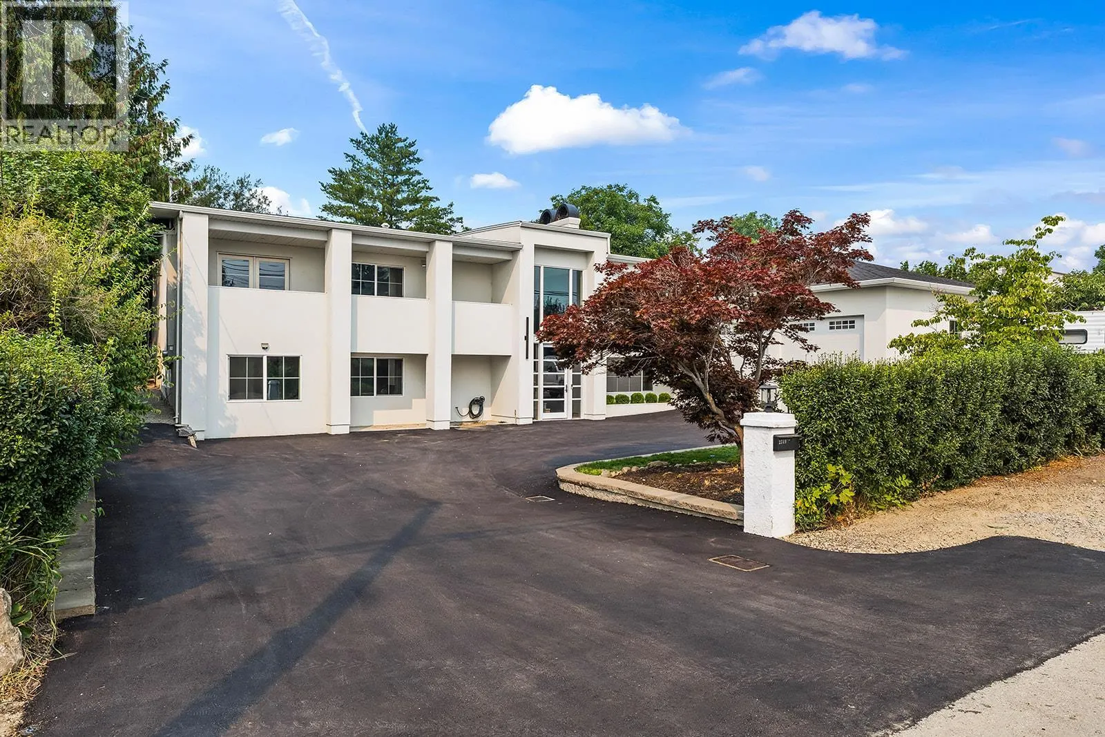 2340 Thacker Drive