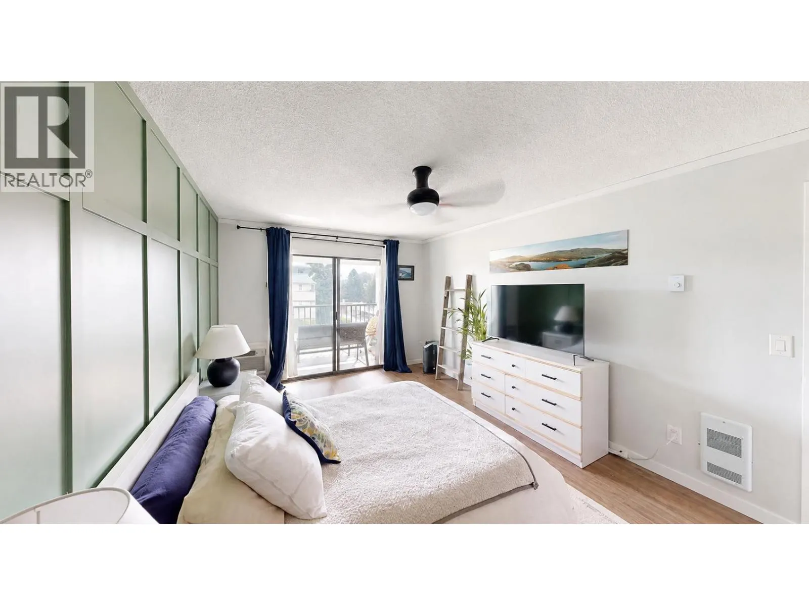 737 Leon Avenue Unit# 406