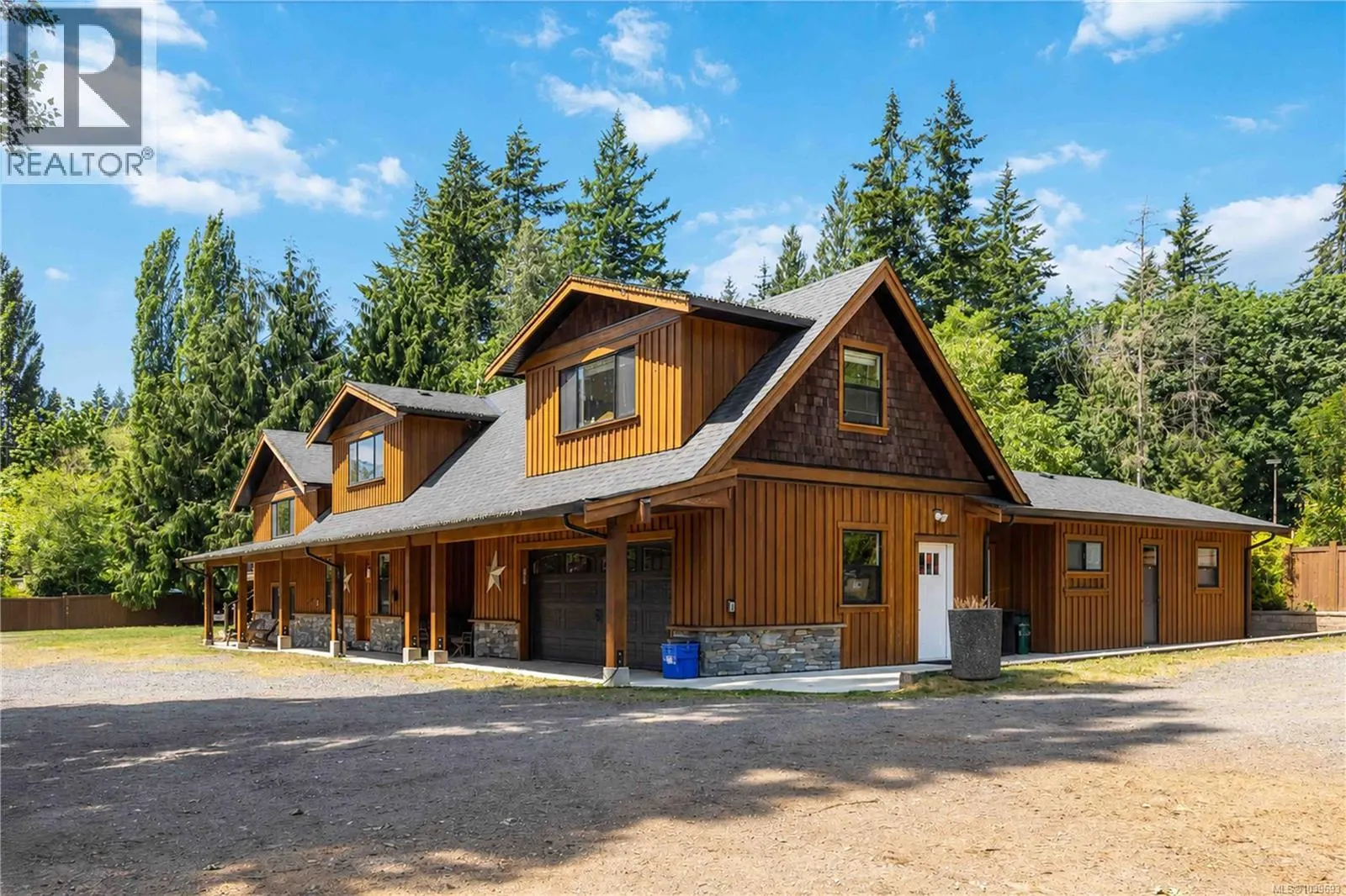5480 Sooke Rd