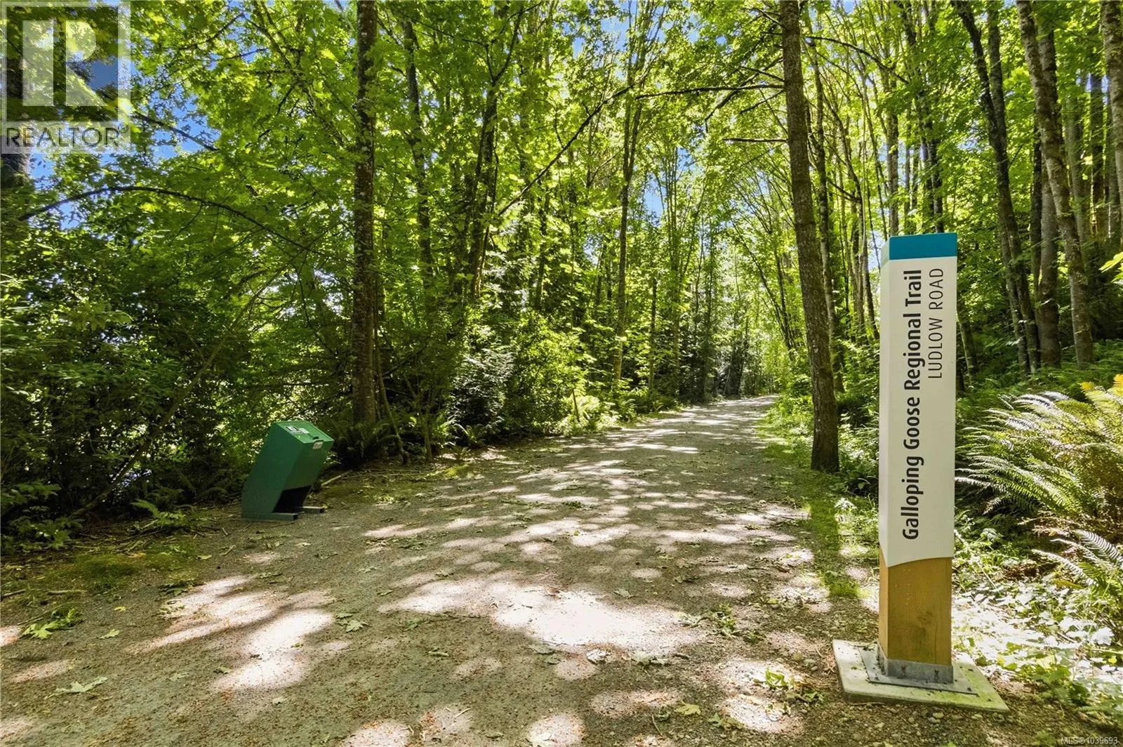 5480 Sooke Rd