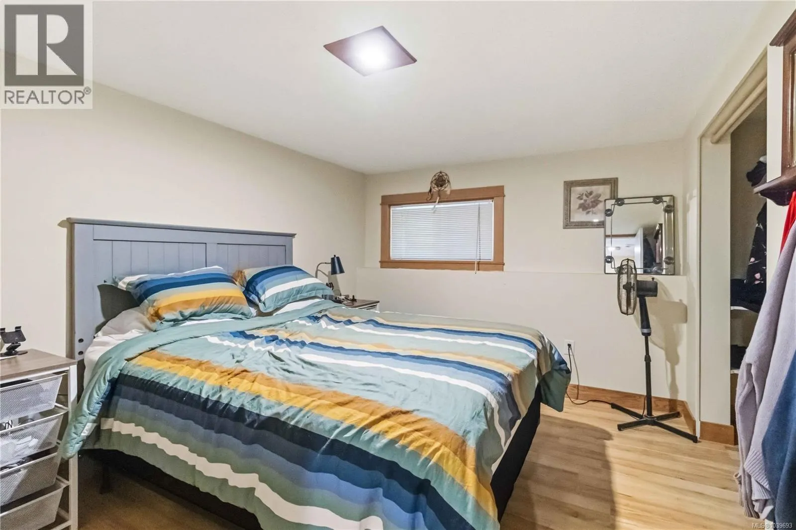 5480 Sooke Rd