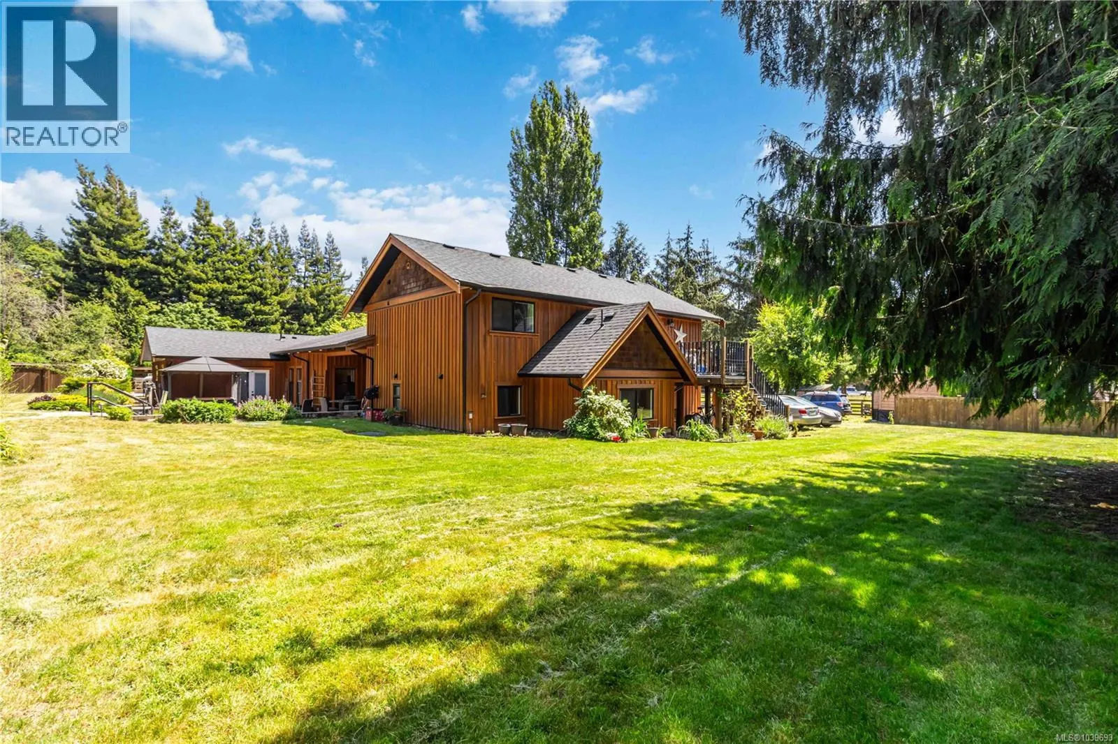 5480 Sooke Rd