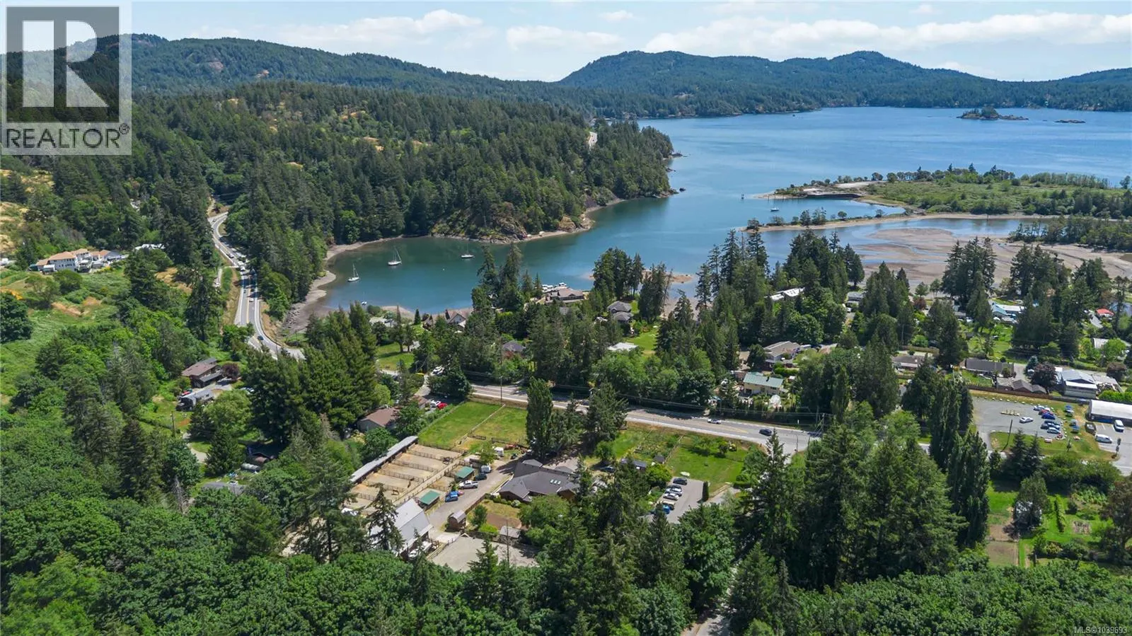 5480 Sooke Rd