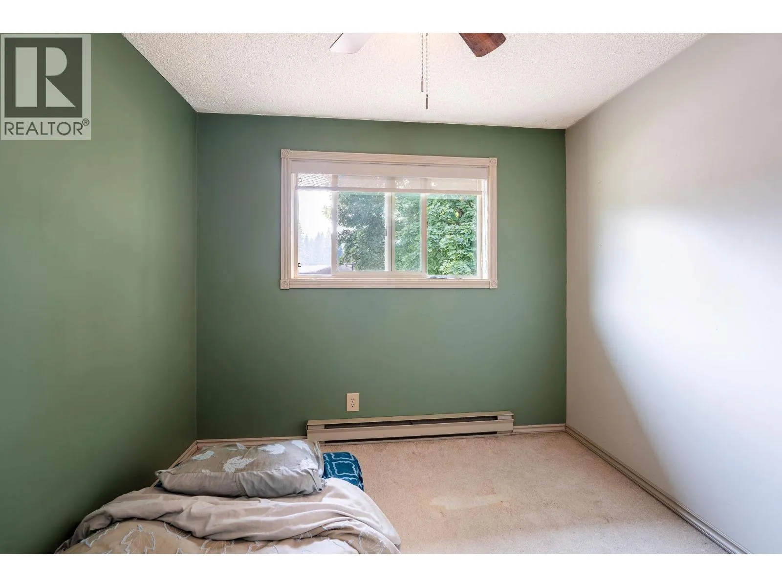 1506 Mountain View Drive