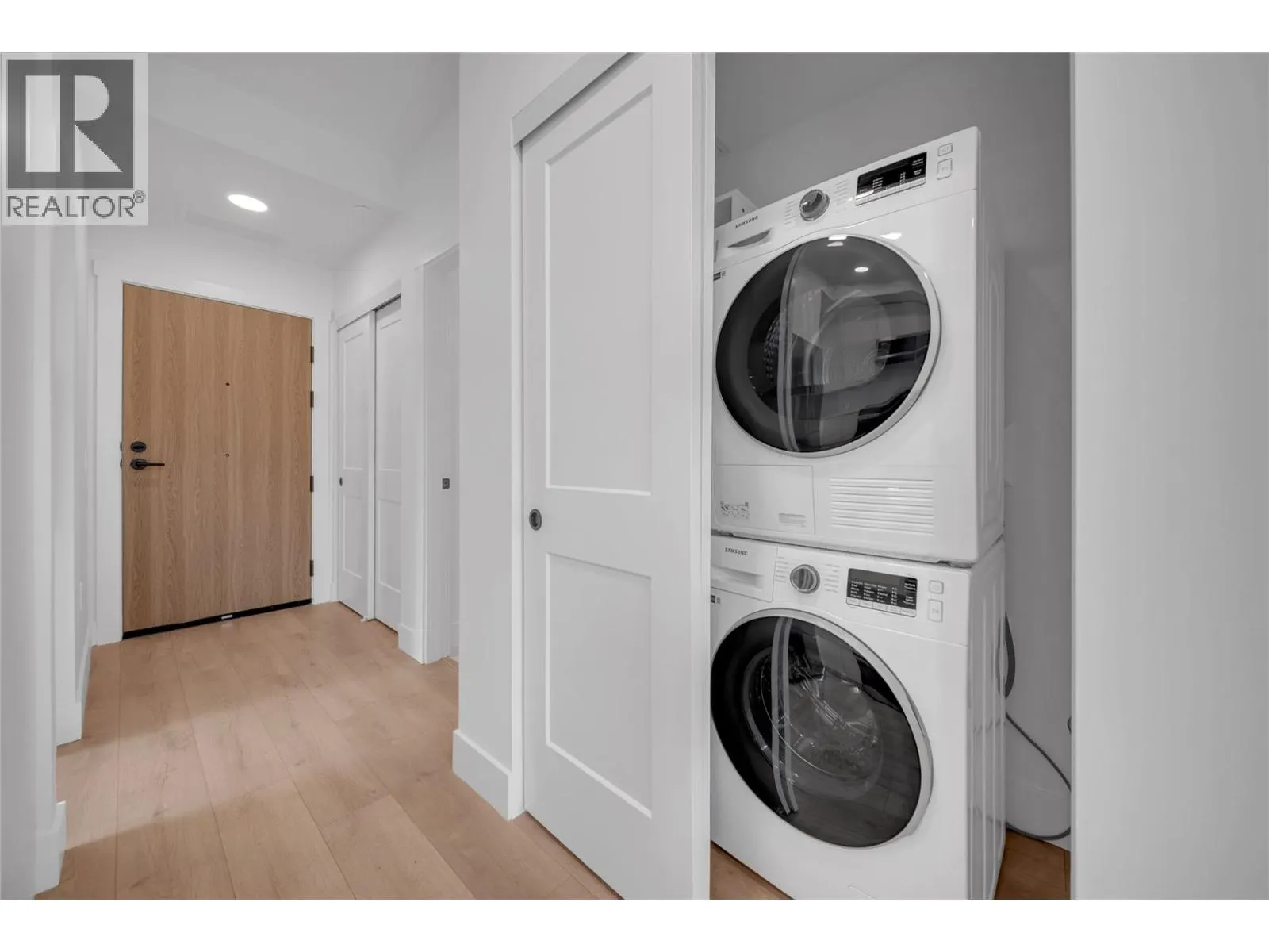 620 Coronation Avenue Unit# 312