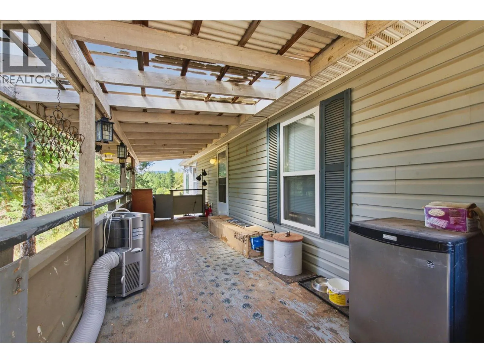 85 Candide Drive