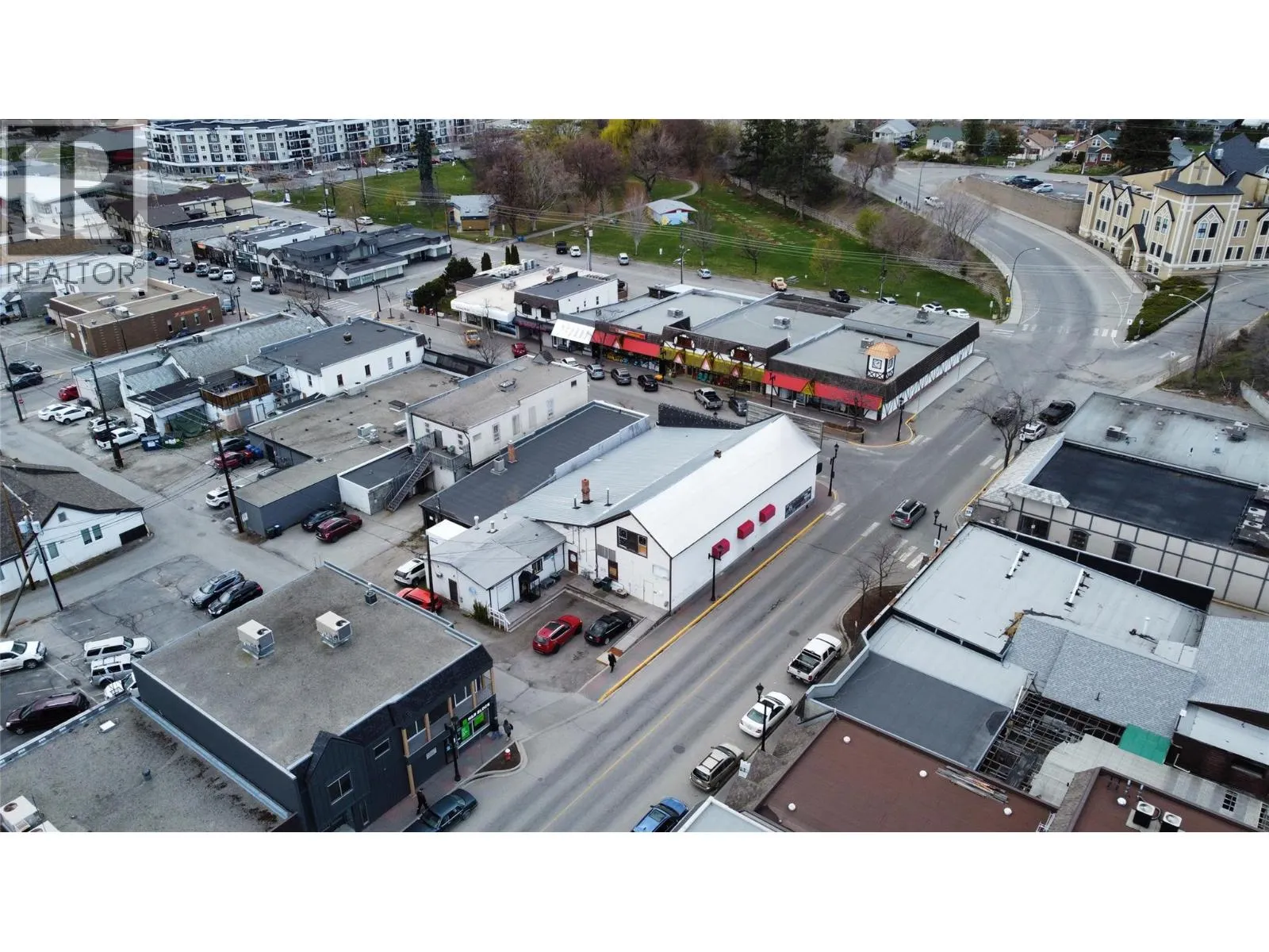 10122/24 MAIN Street