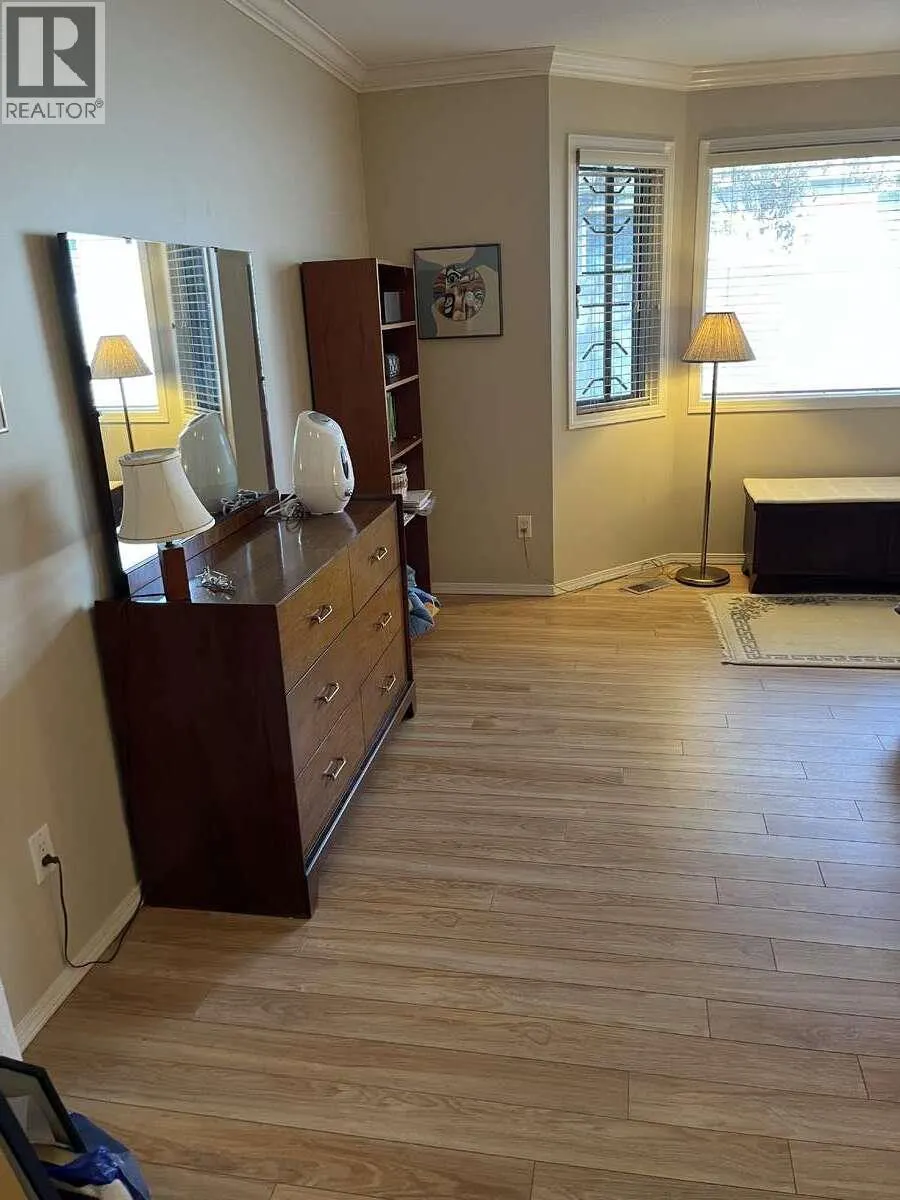860 Lanfranco Road Unit# 11