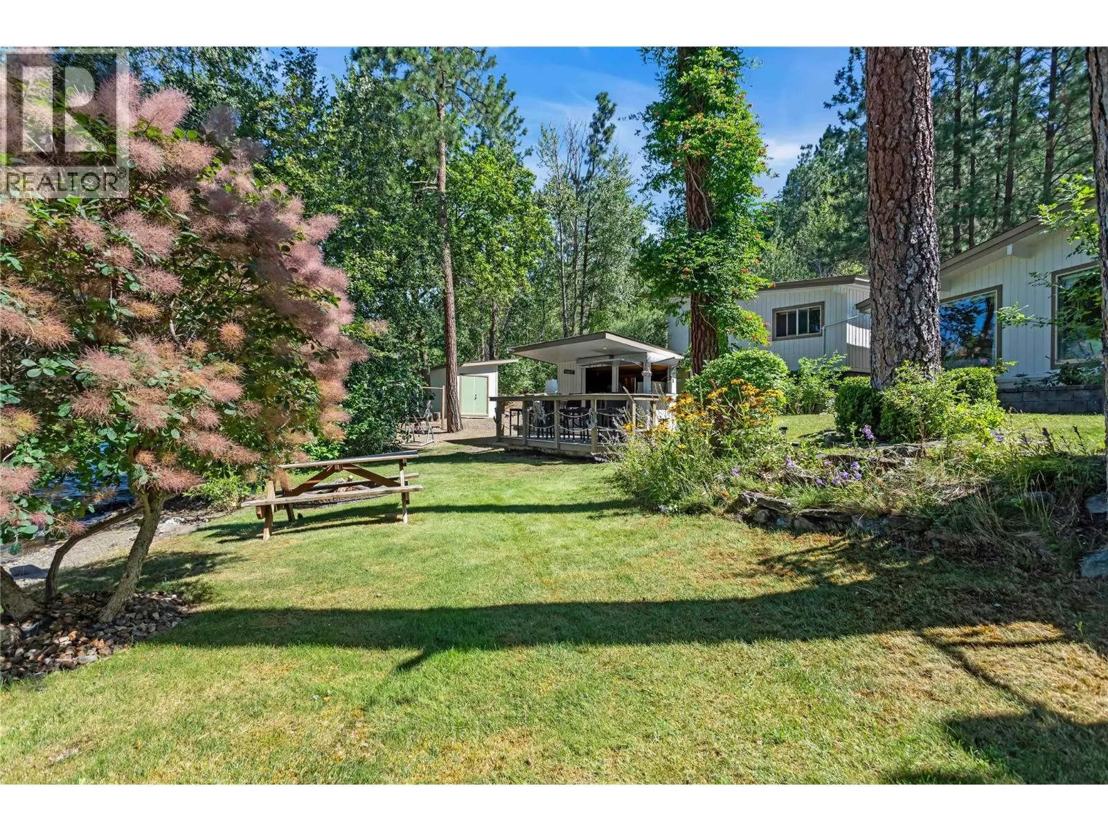 12110 Trewhitt Road W