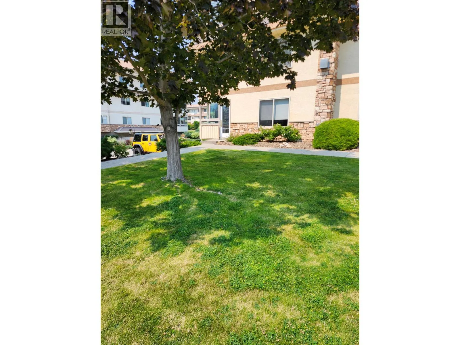 8416 Jubilee Road E Unit# 106