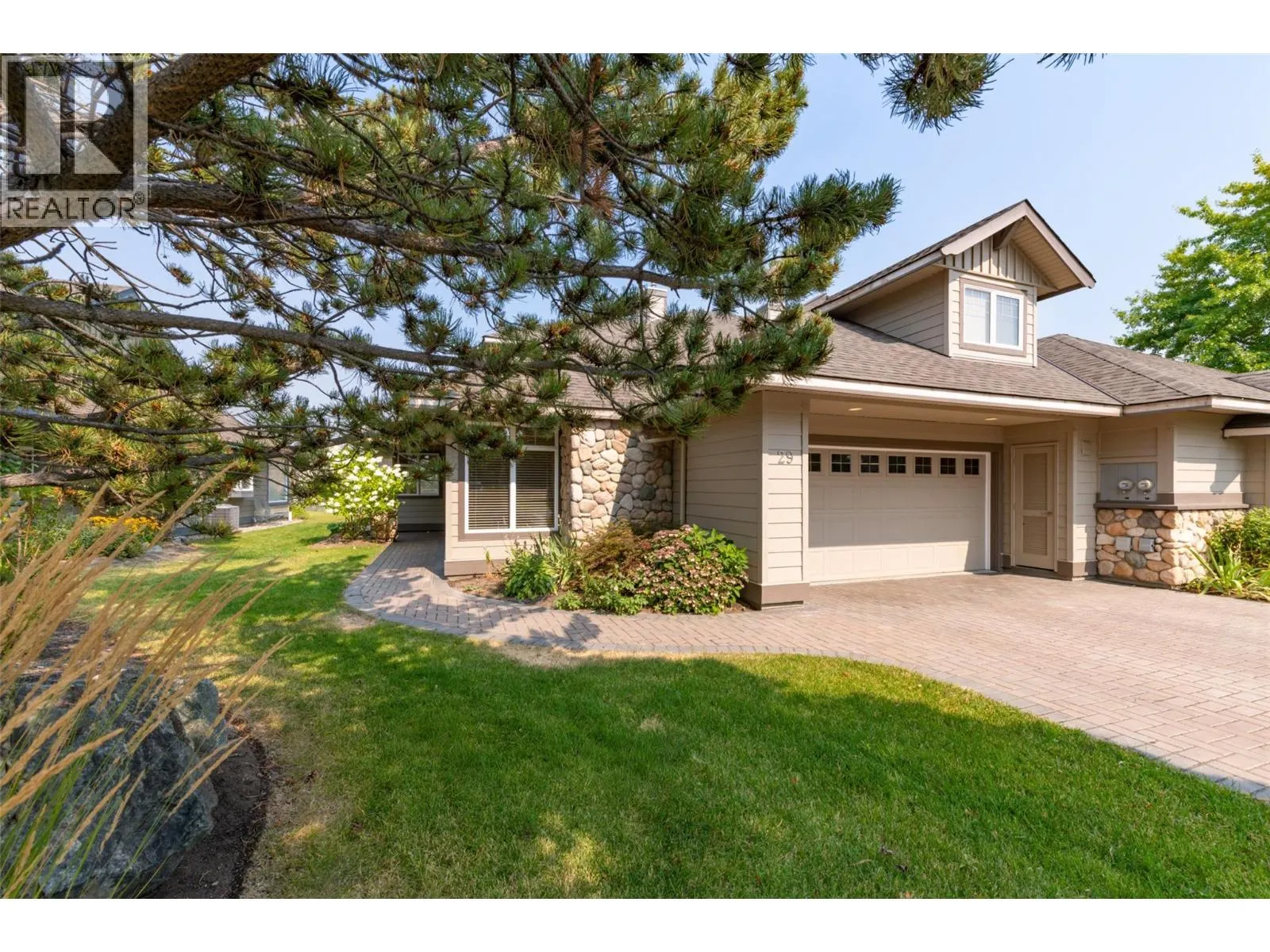 3800 Gallaghers Pinnacle Way Unit# 29