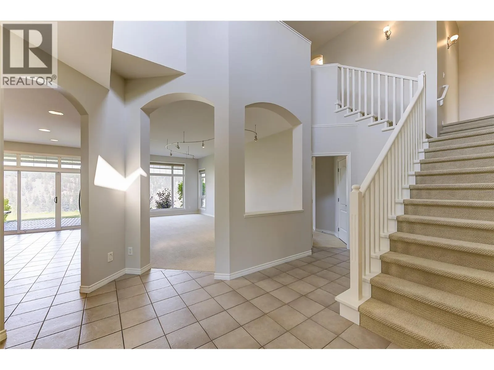 3800 Gallaghers Pinnacle Way Unit# 29