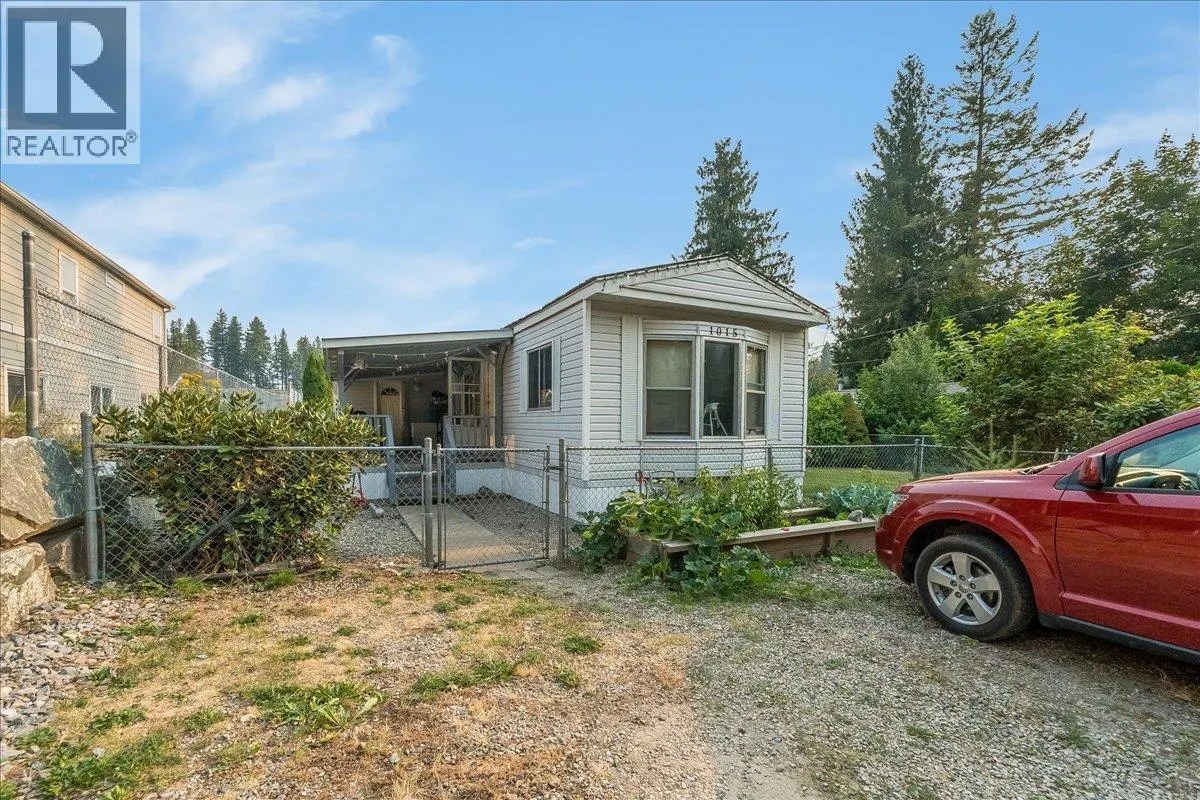 1015 Garden Road