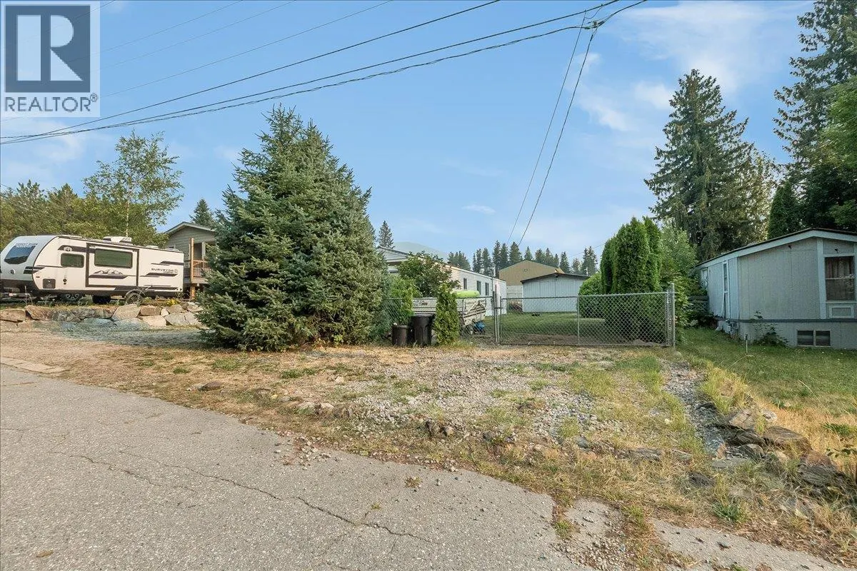 1015 Garden Road