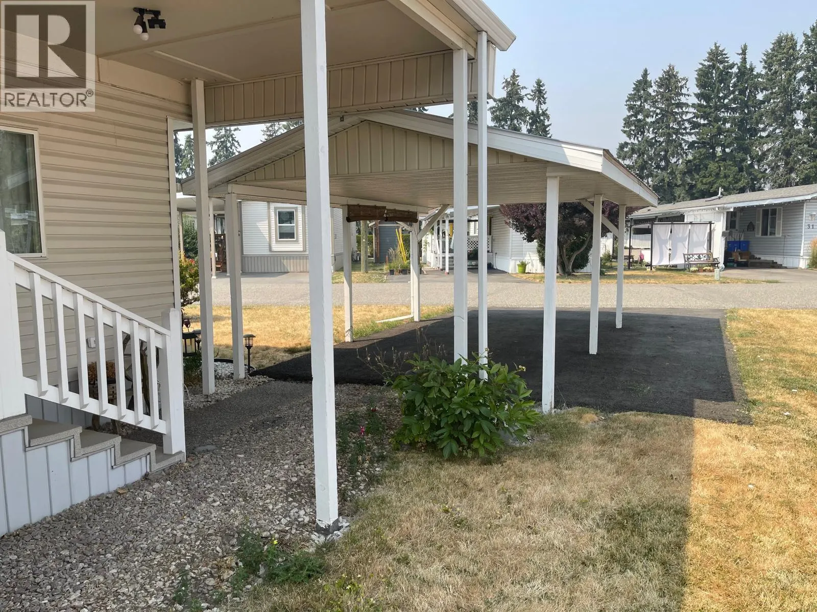 5484 25 Avenue Unit# 39