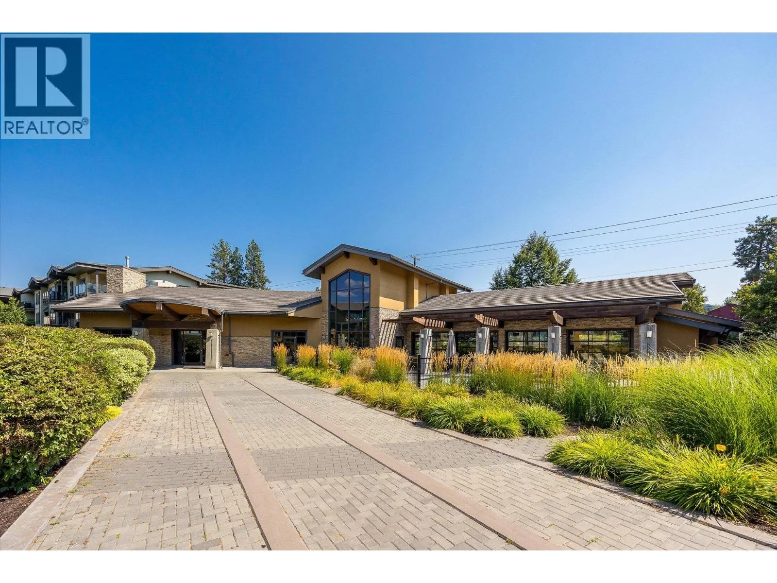 4380 Lakeshore Road Unit# 206