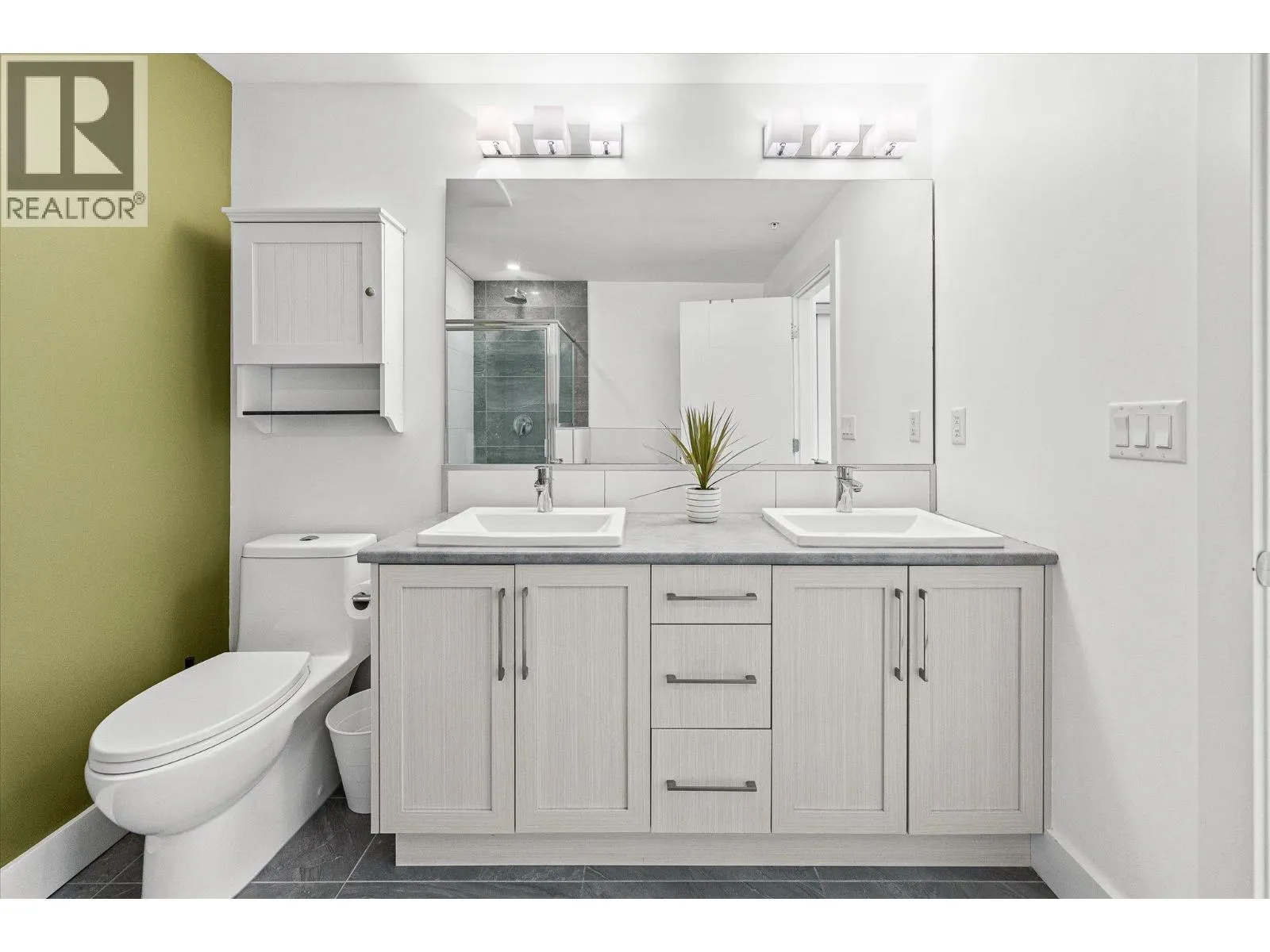 4380 Lakeshore Road Unit# 206
