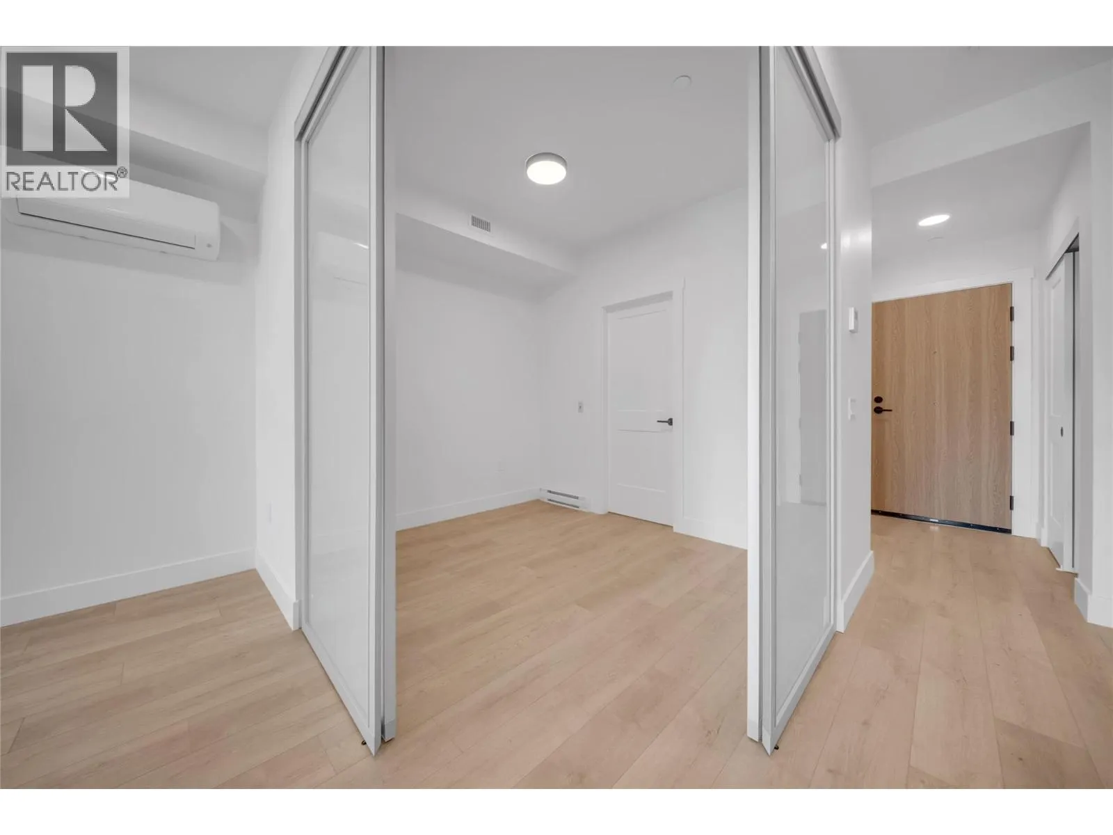 620 Coronation Avenue Unit# 409