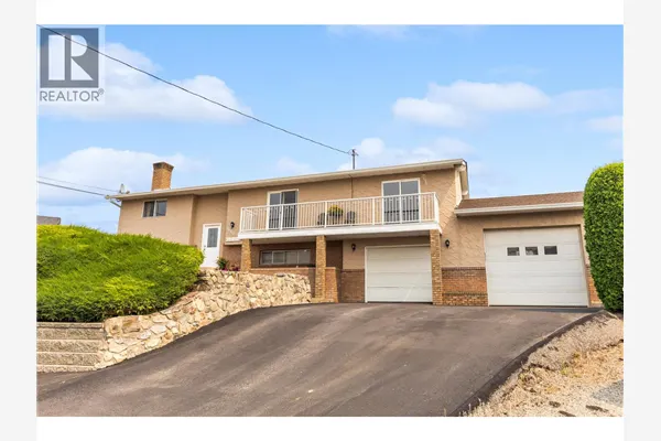 1643 Traut Court