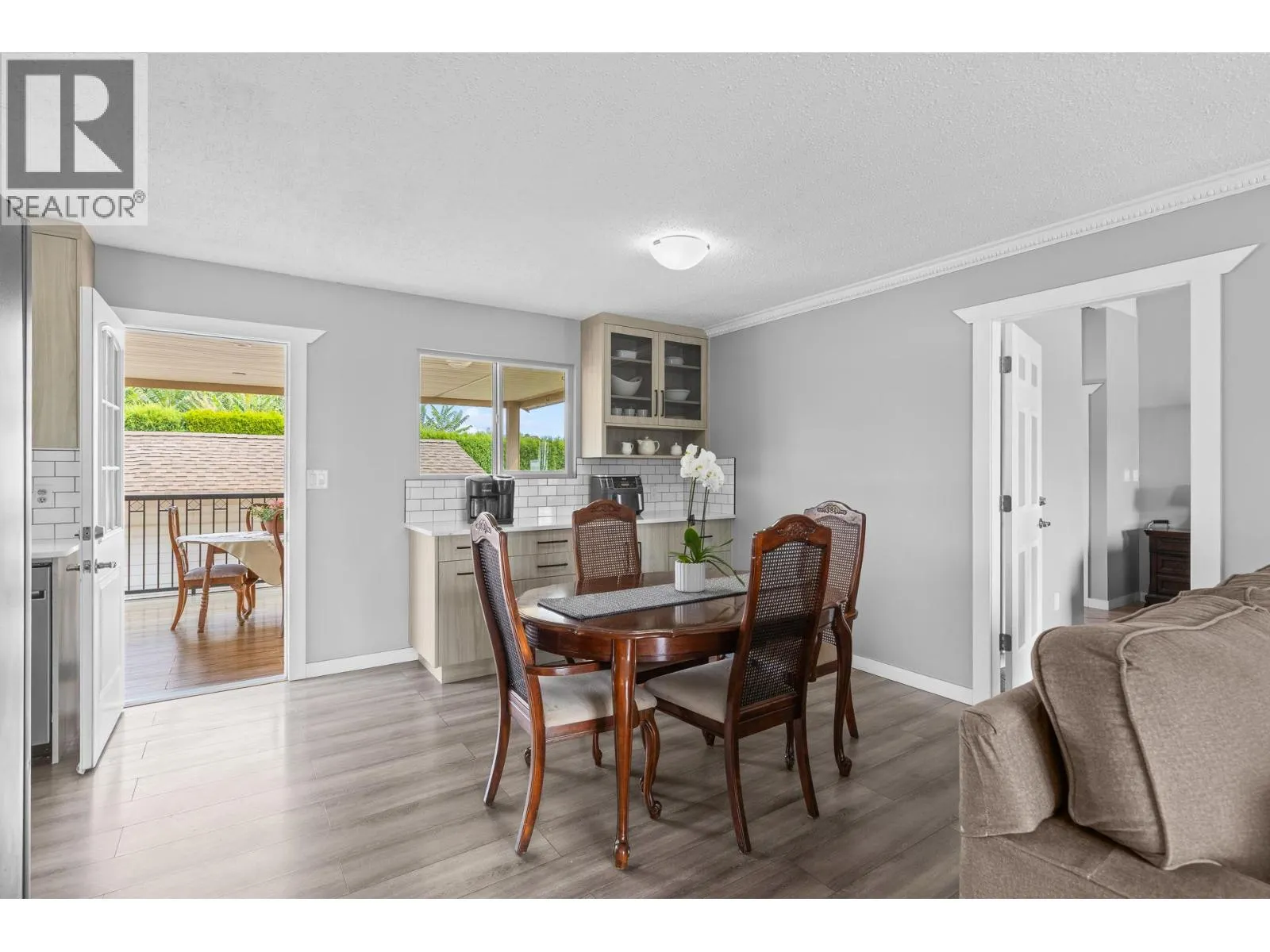 1643 Traut Court
