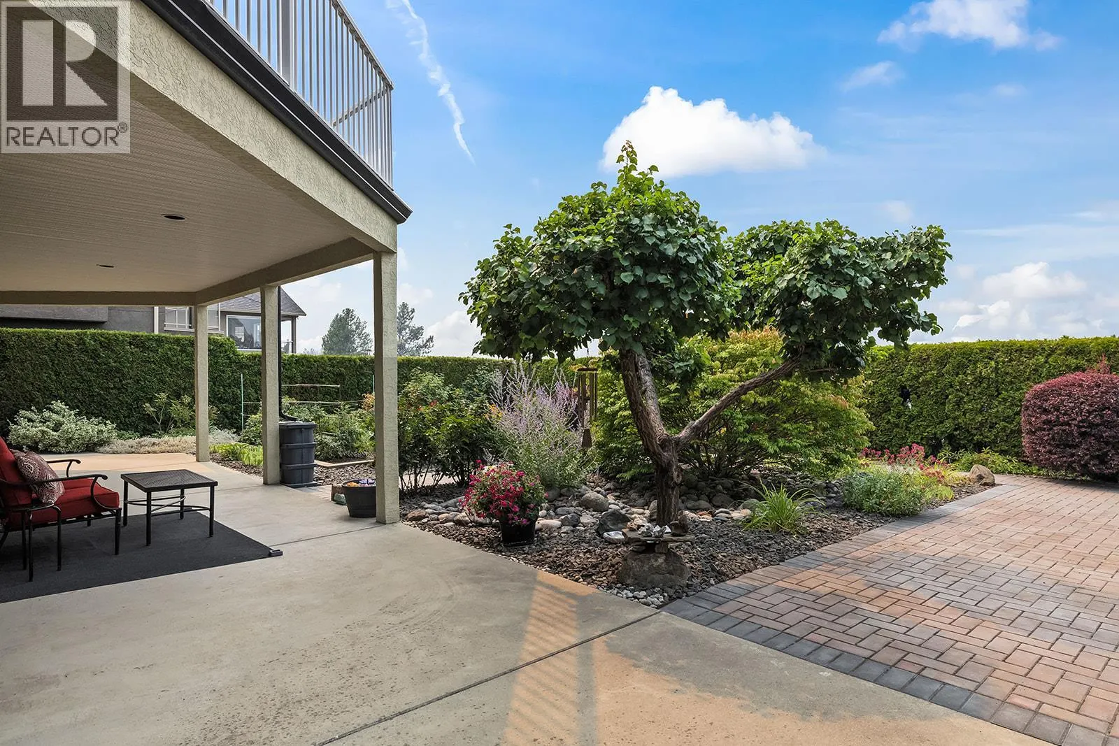 3388 Ridge Boulevard