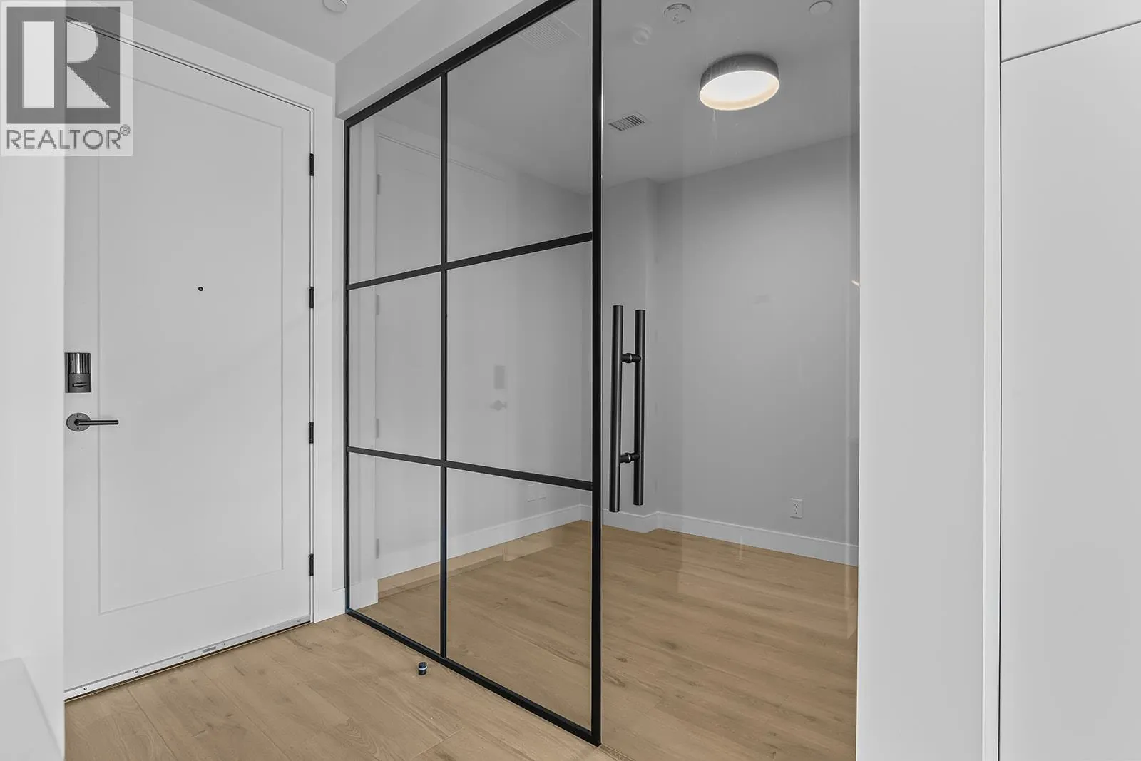75 Predator Ridge Drive Unit# 205