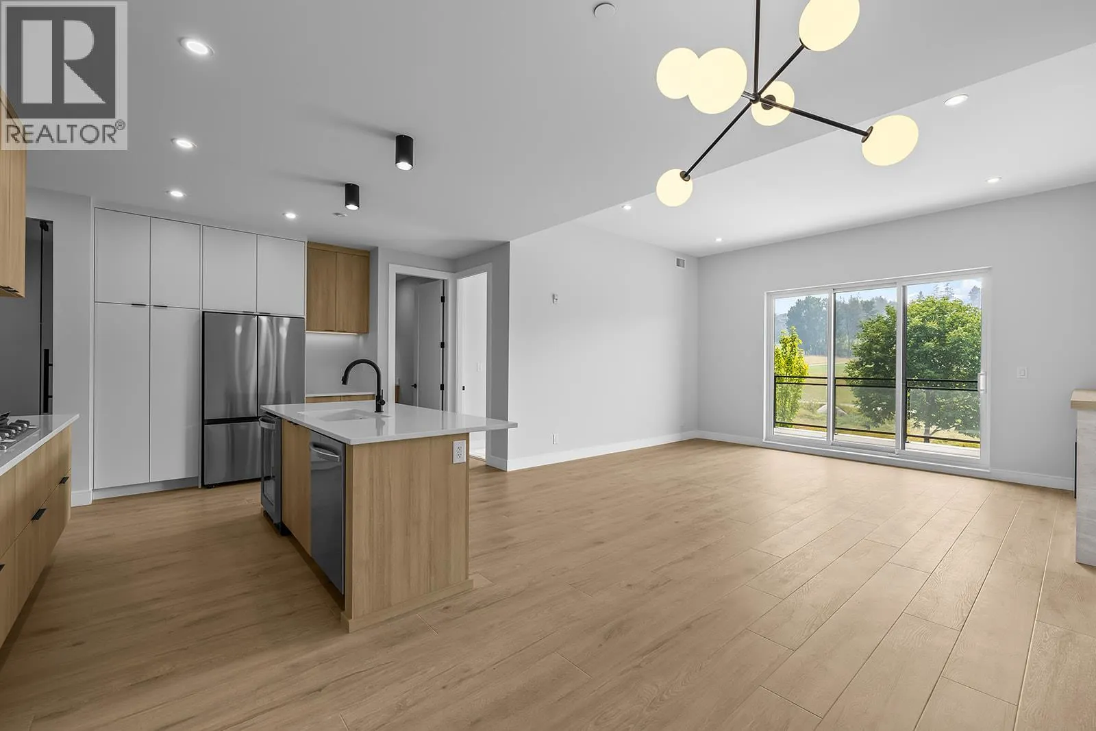 75 Predator Ridge Drive Unit# 205