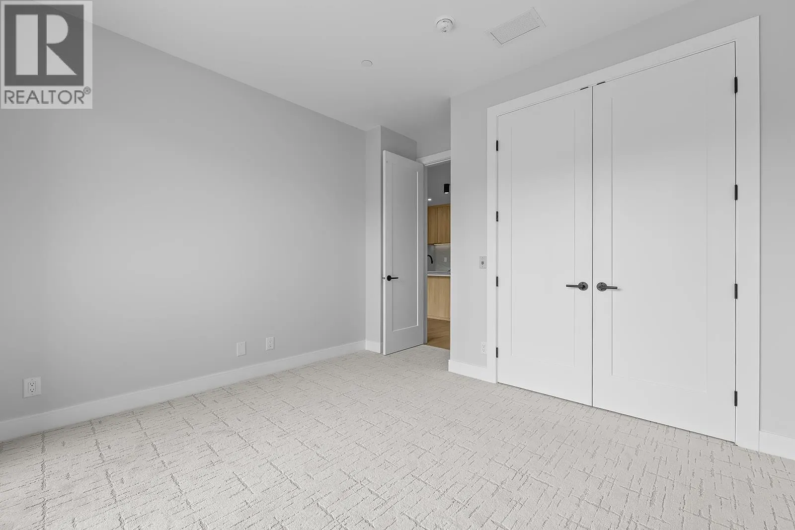 75 Predator Ridge Drive Unit# 205