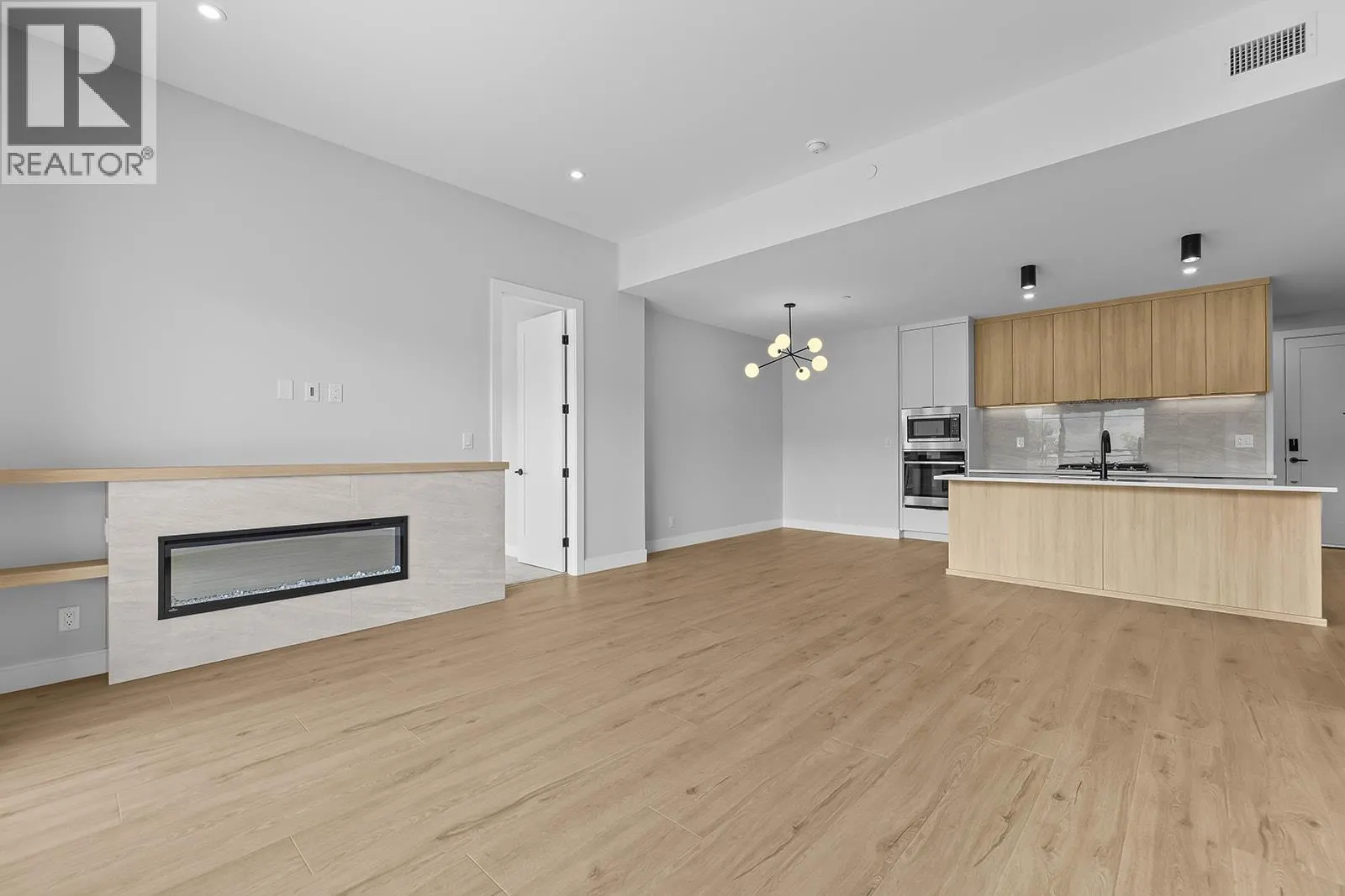 75 Predator Ridge Drive Unit# 205