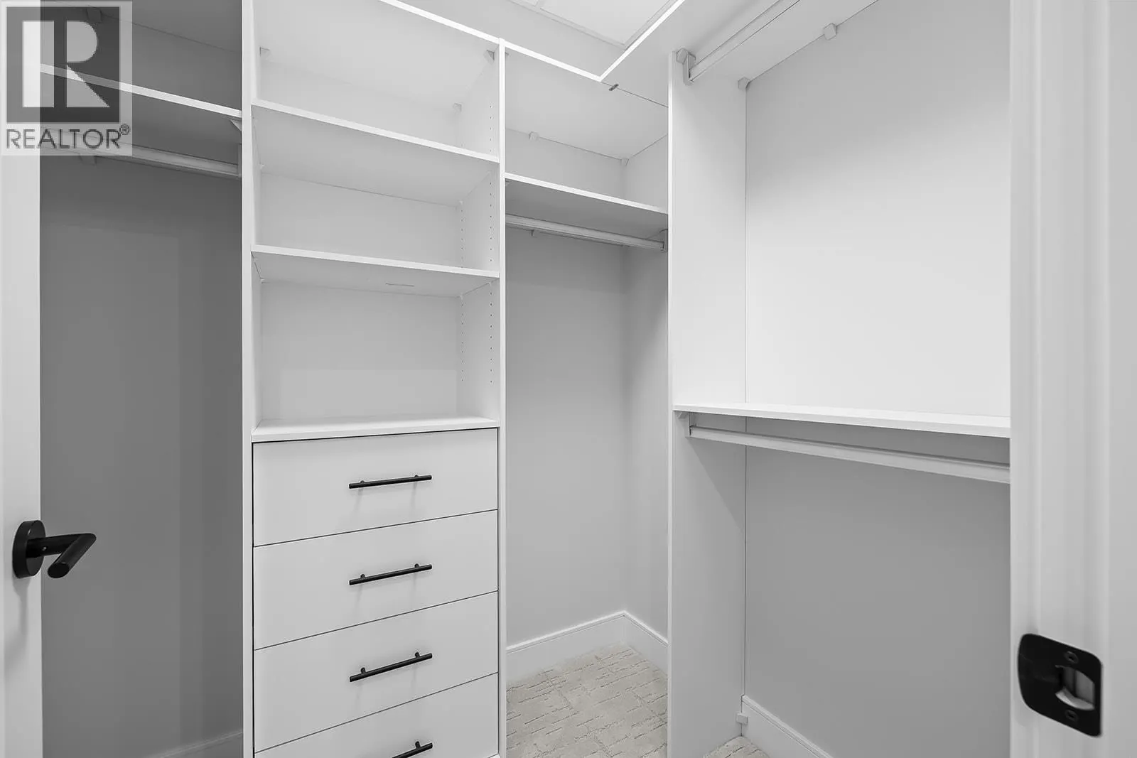 75 Predator Ridge Drive Unit# 208