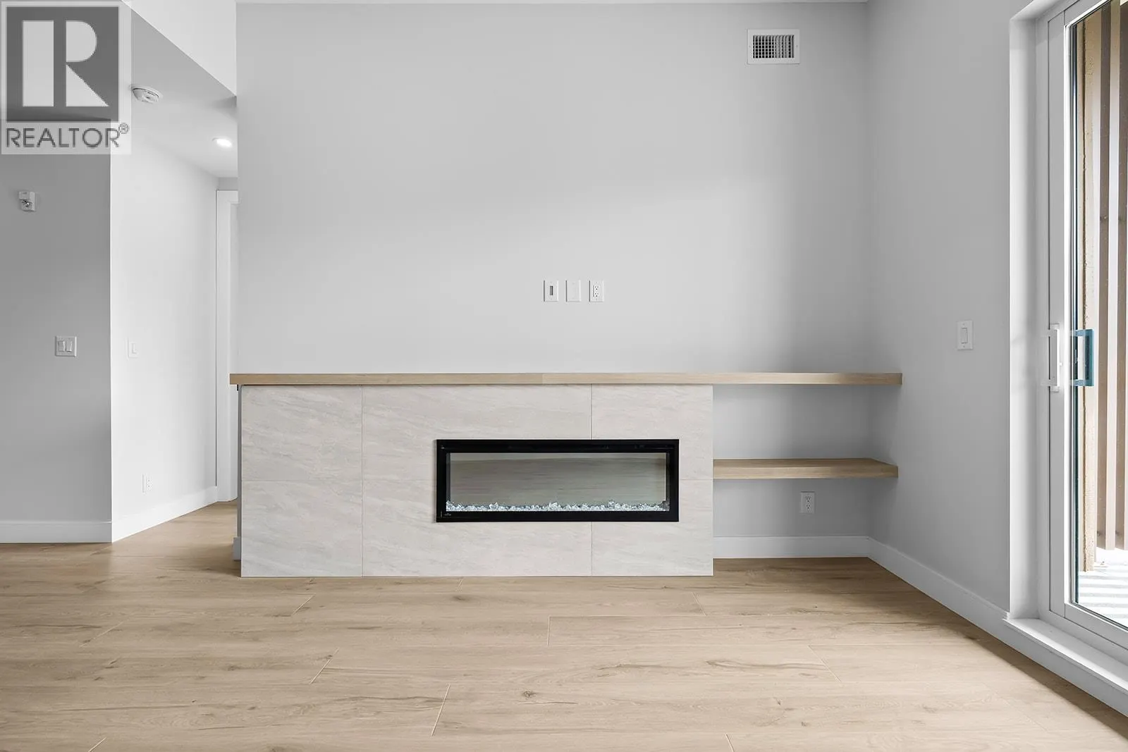 75 Predator Ridge Drive Unit# 208