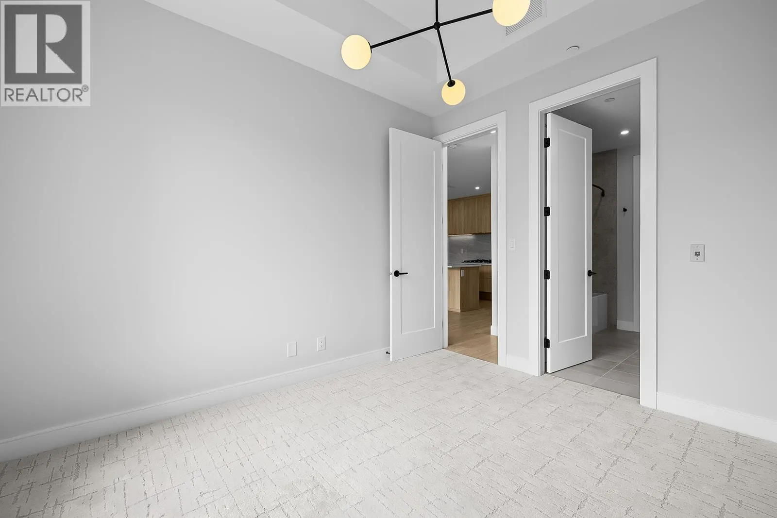 75 Predator Ridge Drive Unit# 208
