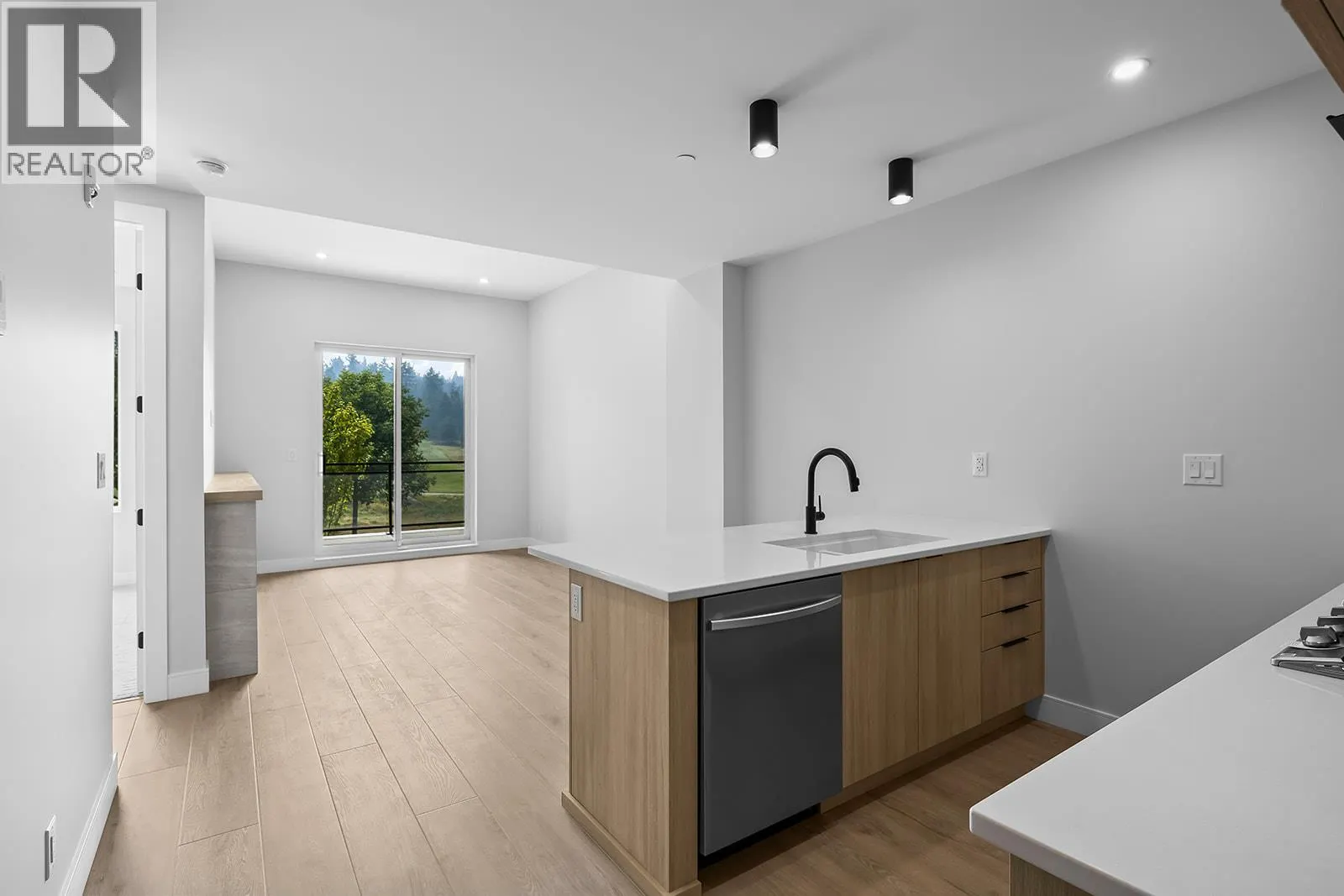 75 Predator Ridge Drive Unit# 208
